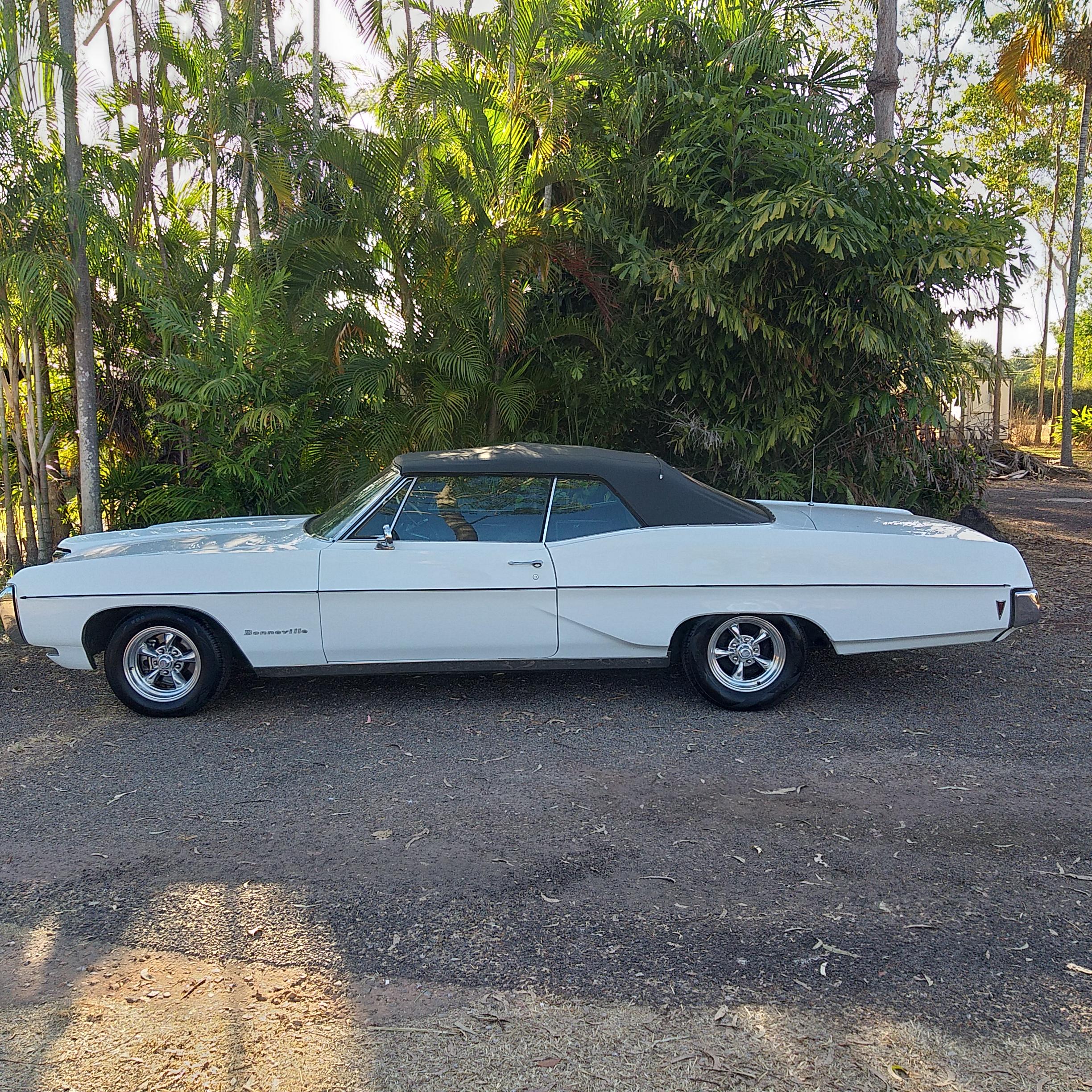 1968 PONTIAC BONNEVILLE BROUGHAM CONVERTIBLE