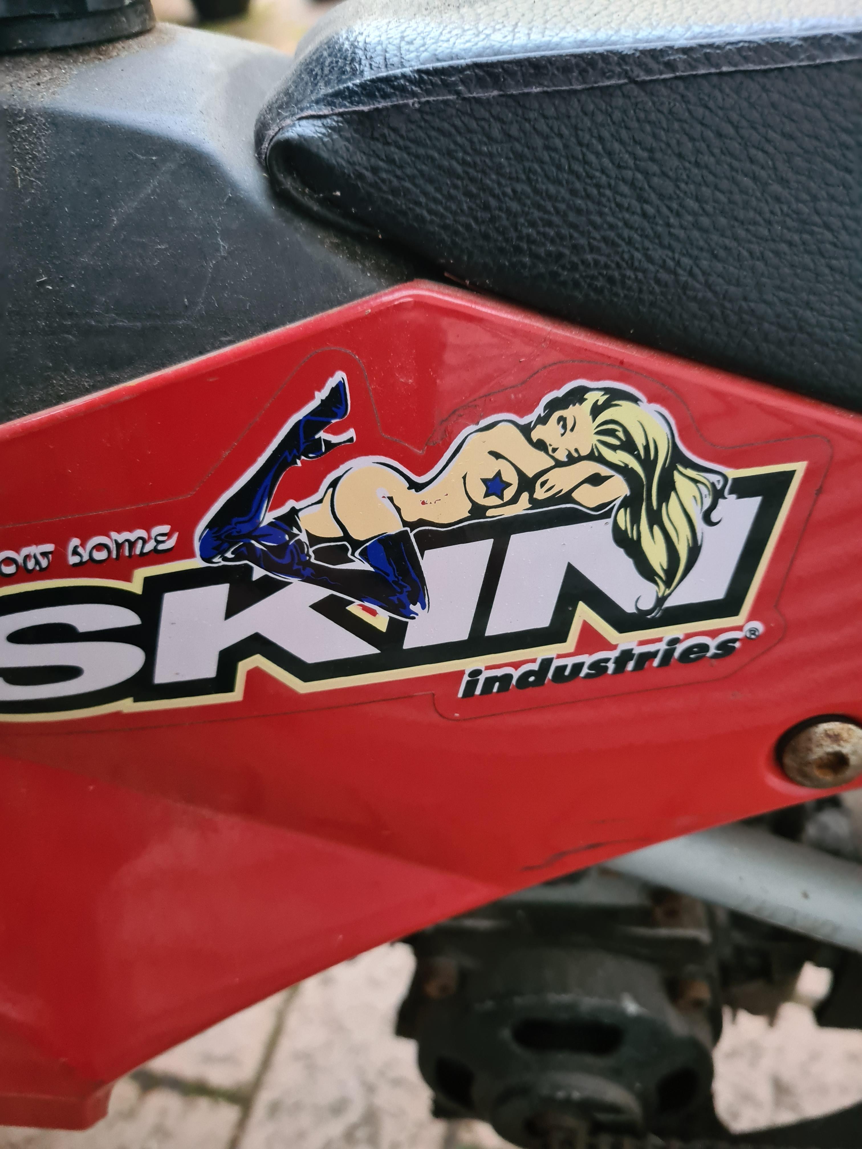 2000 YAMAHA PW50 (PEE-WEE) MINIBIKE