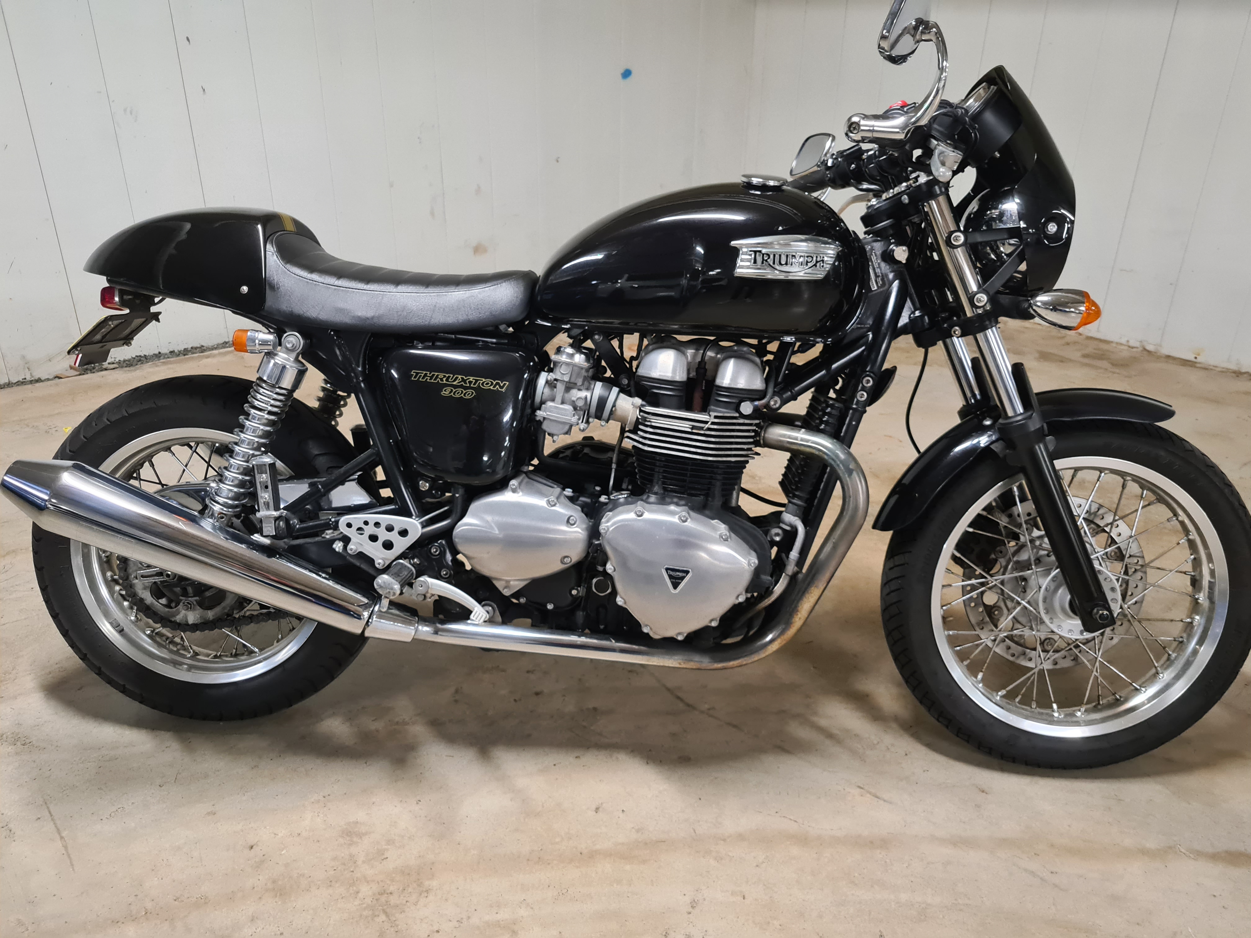 2014 TRIUMPH THRUXTON 900 ROAD