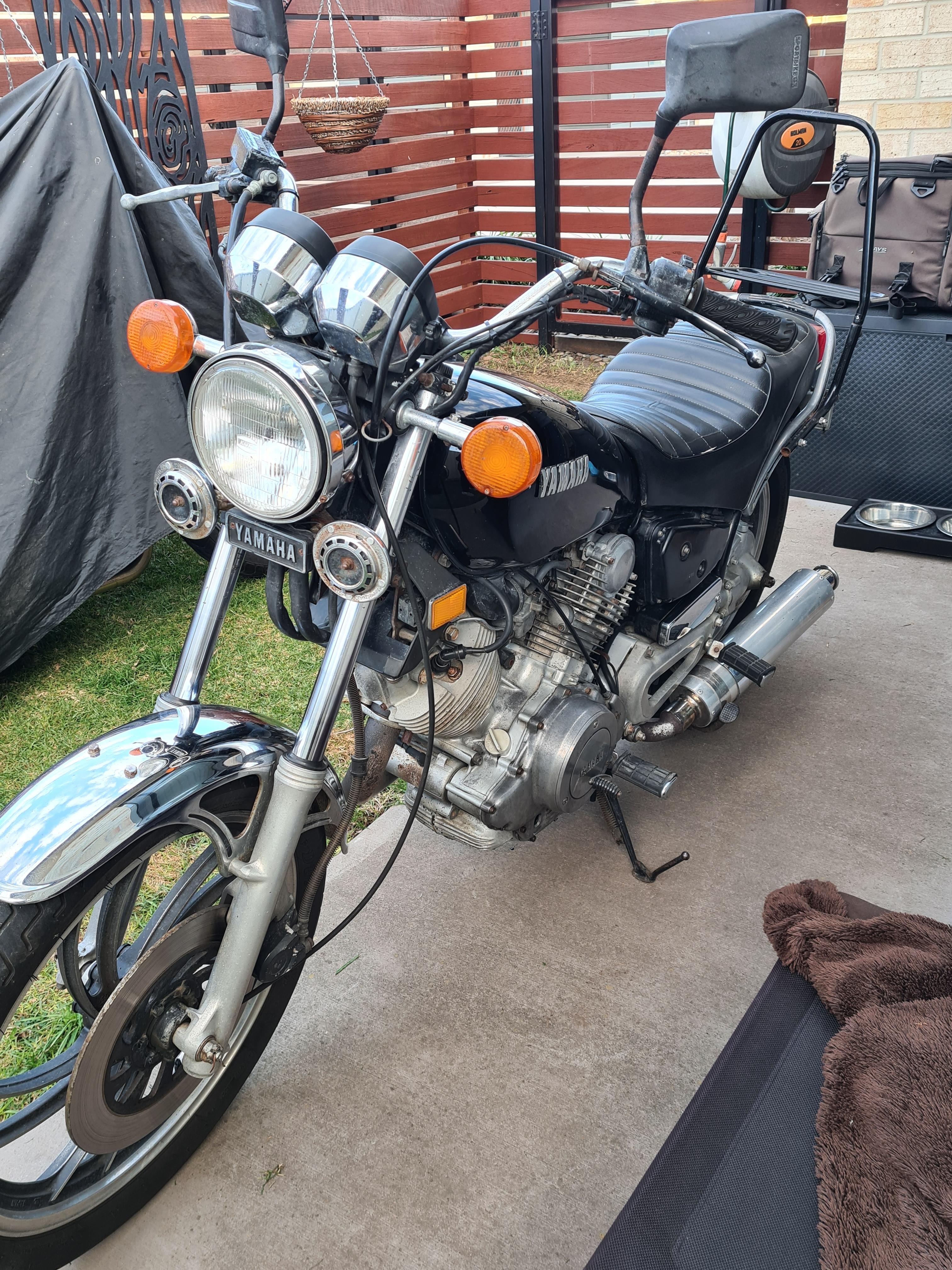 1981 YAMAHA VIRAGO XV750 CRUISER