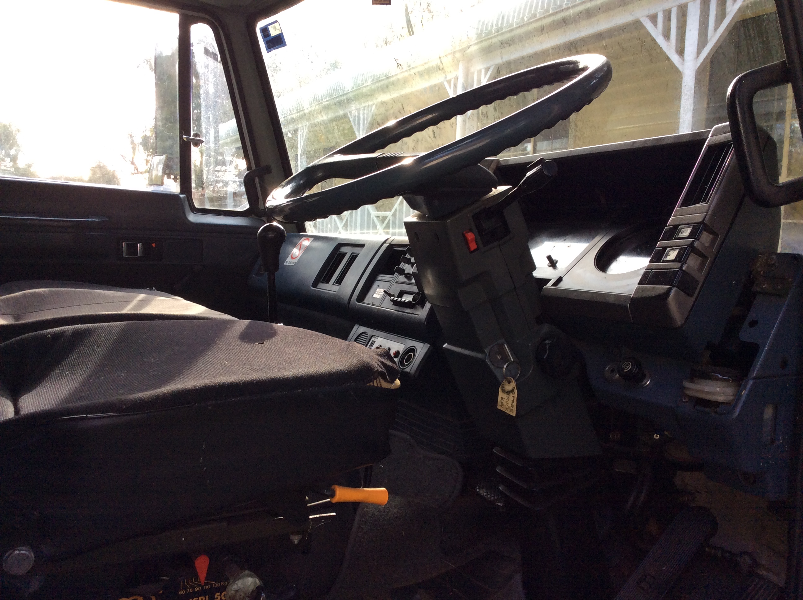 1990 ISUZU PANTECH