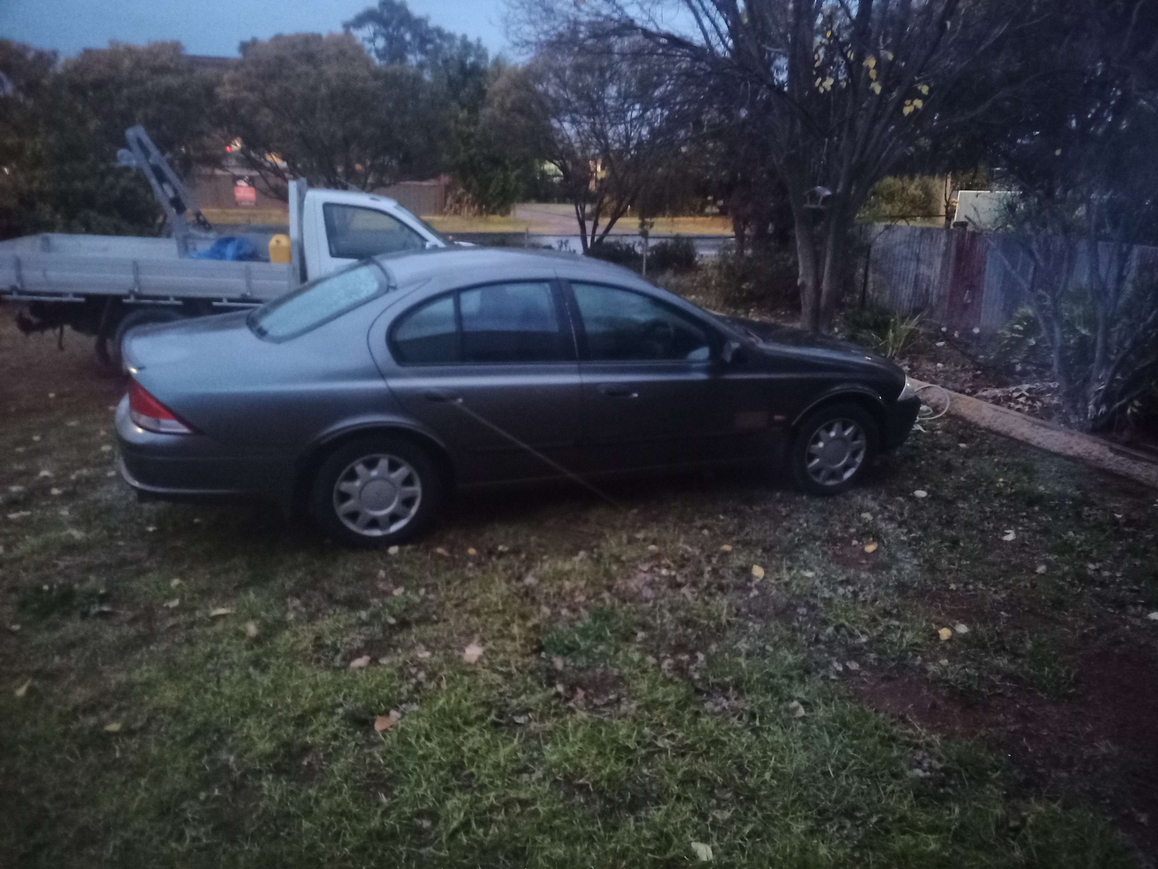 2000 FORD FALCON AU SEDAN 