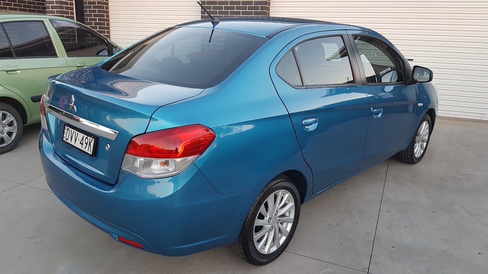 2015 MITSUBISHI MIRAGE LA ES CONTINUOUS VARIABLE 4D SEDAN