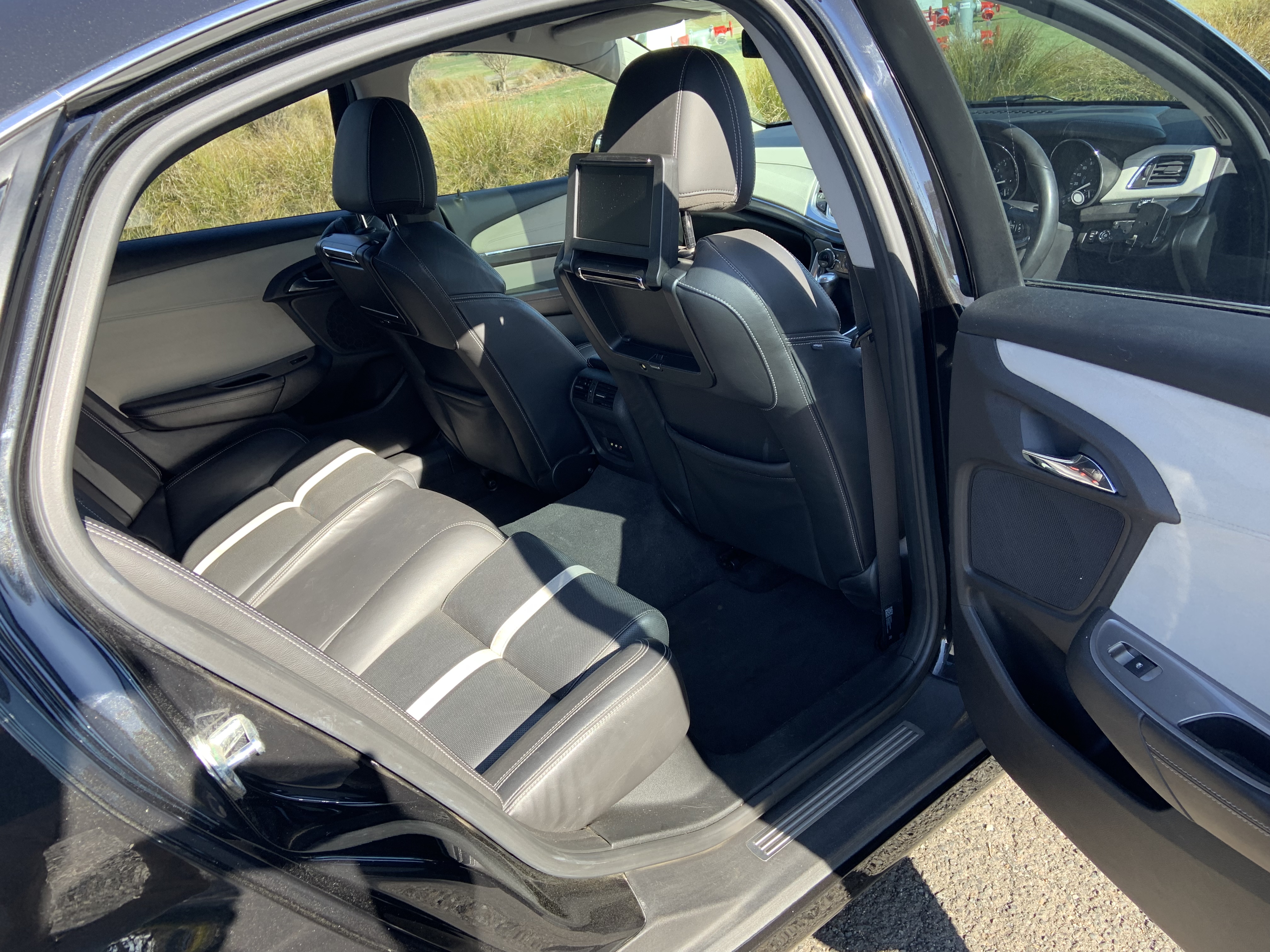 2014 HOLDEN STATESMAN CAPRICE WN V SEDAN