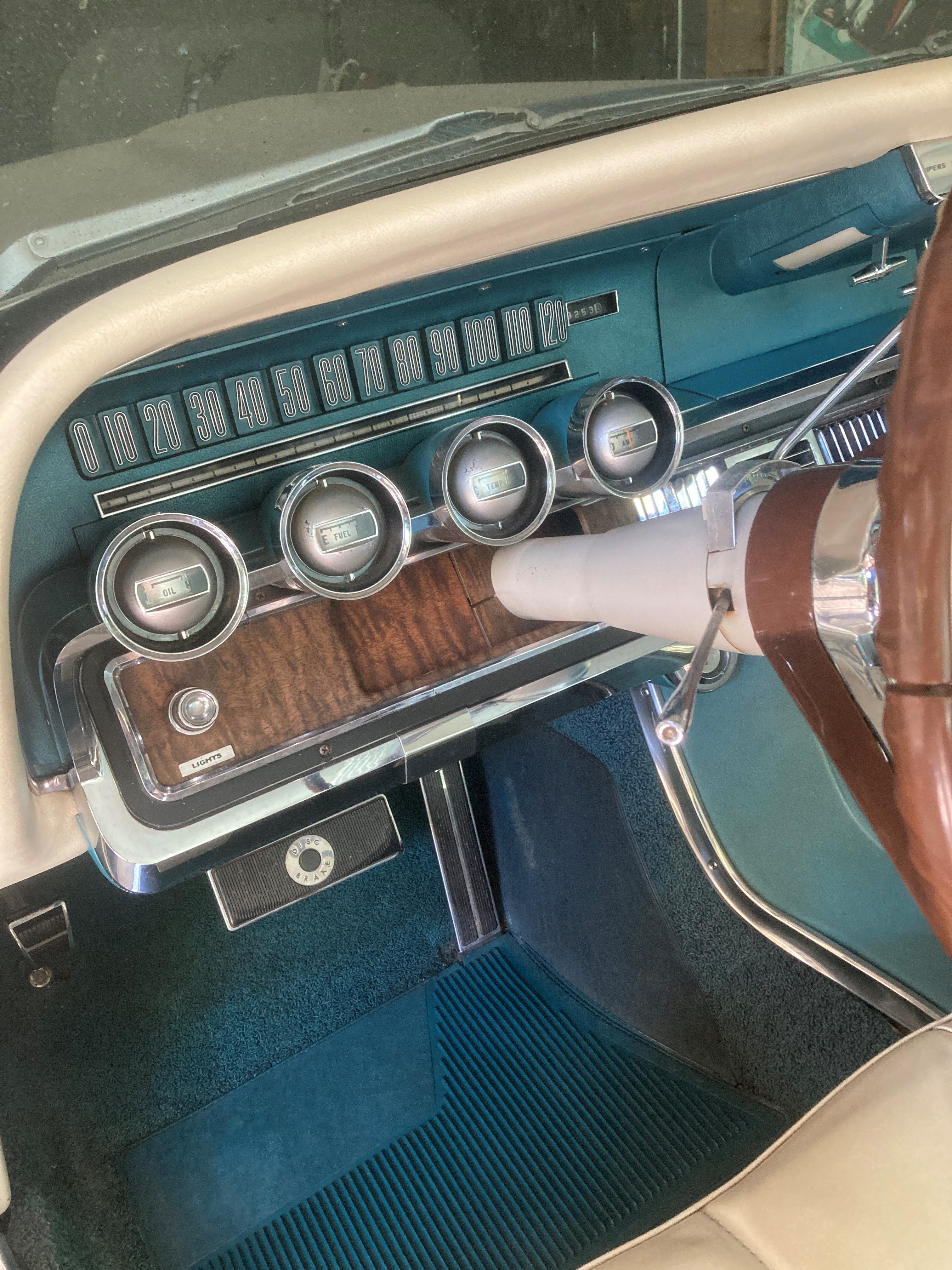 1966 FORD THUNDERBIRD LANDAU AUTOMATIC COUPE
