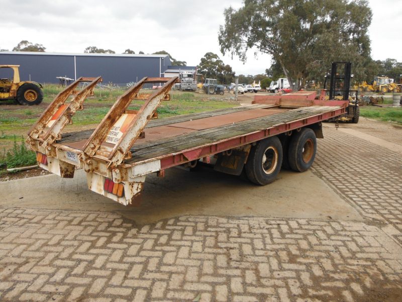 1969 FREIGHTER TIPPER TRAILER