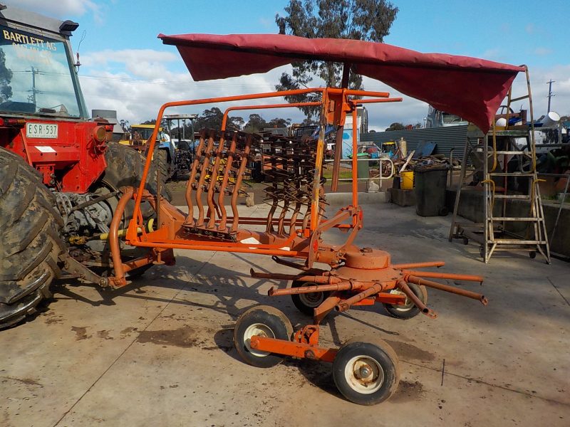 Kuhn GA4101 Hay Rake