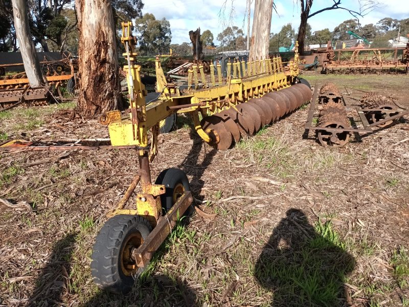 CONNOR SHEA 18 DISC WAY PLOUGH