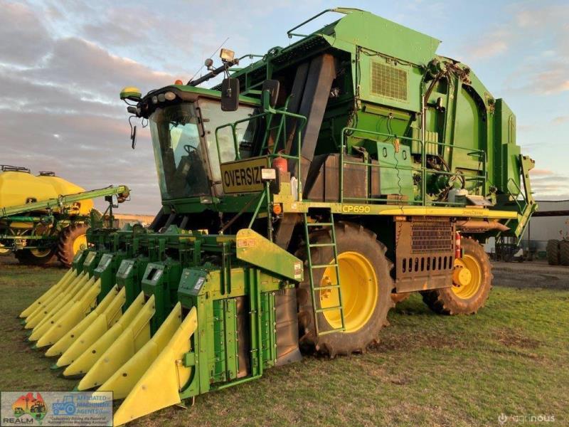 2016 John Deere CP690 Cotton Picker