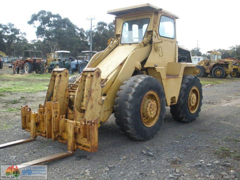 1963 Clark 4x4 Loader