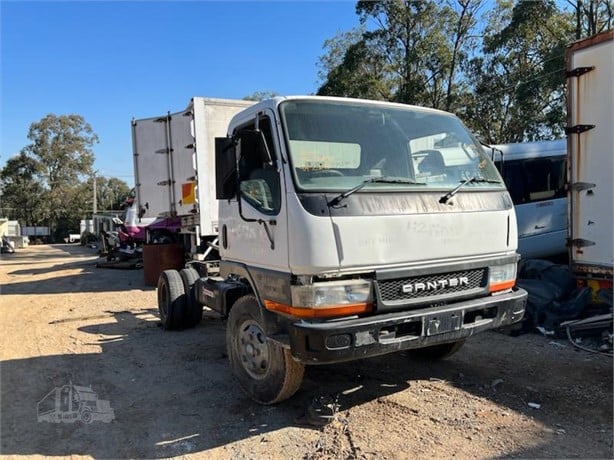 2000 MITSUBISHI FUSO CANTER FE6 CAB CHASSIS