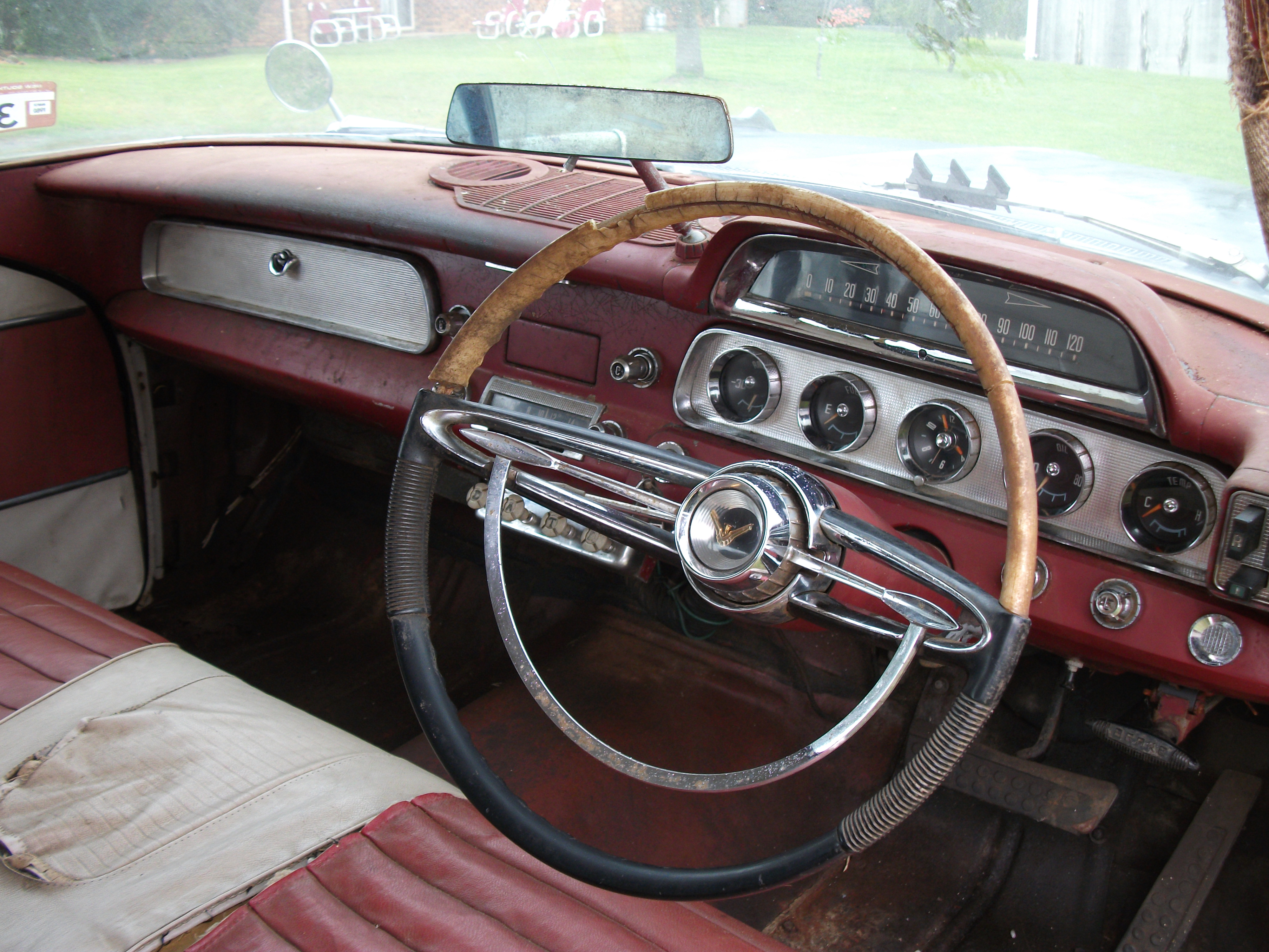 1959 DESOTO FIRESWEEP SEDAN