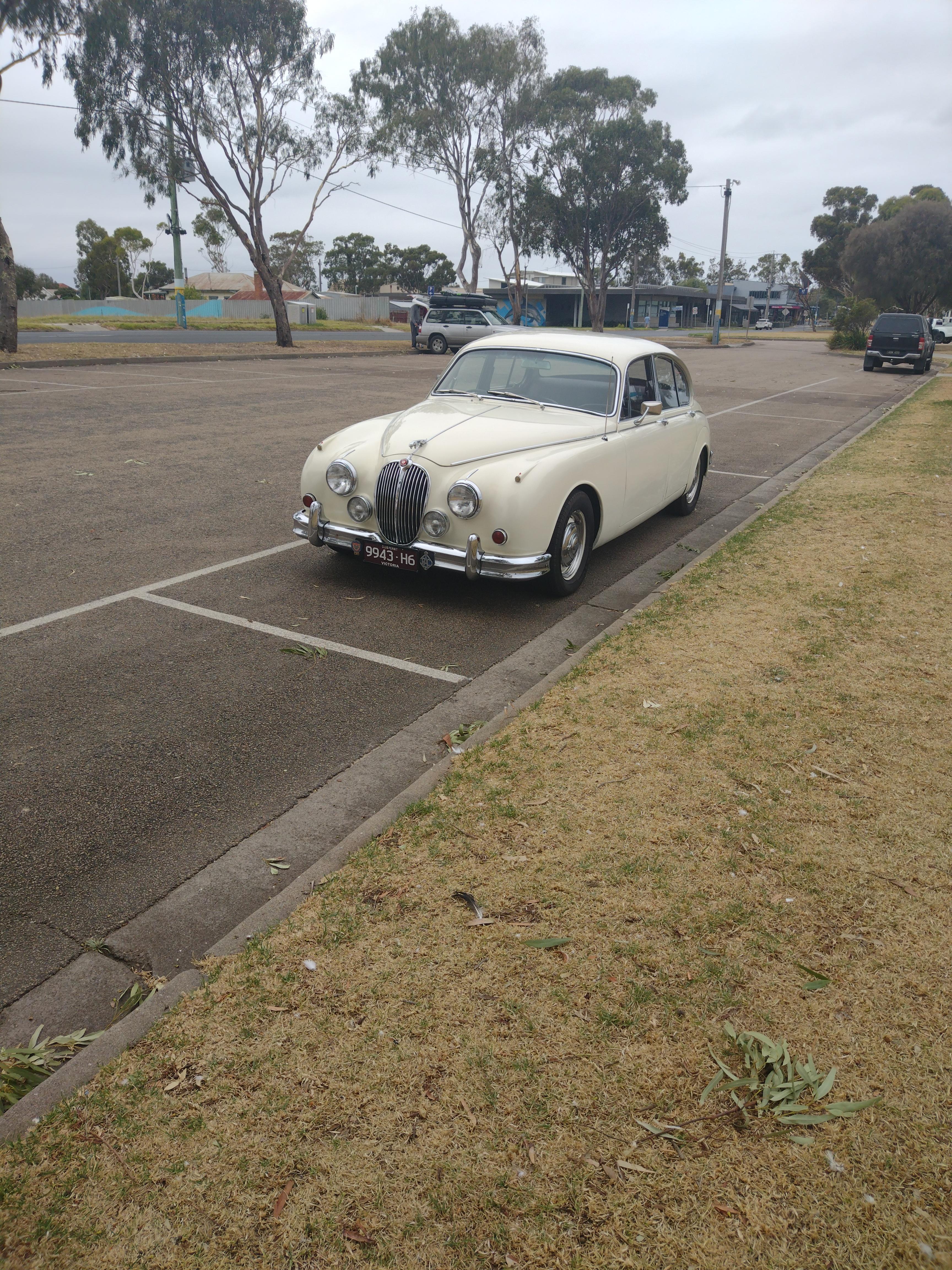 1959 JAGUAR MK II SEDAN 