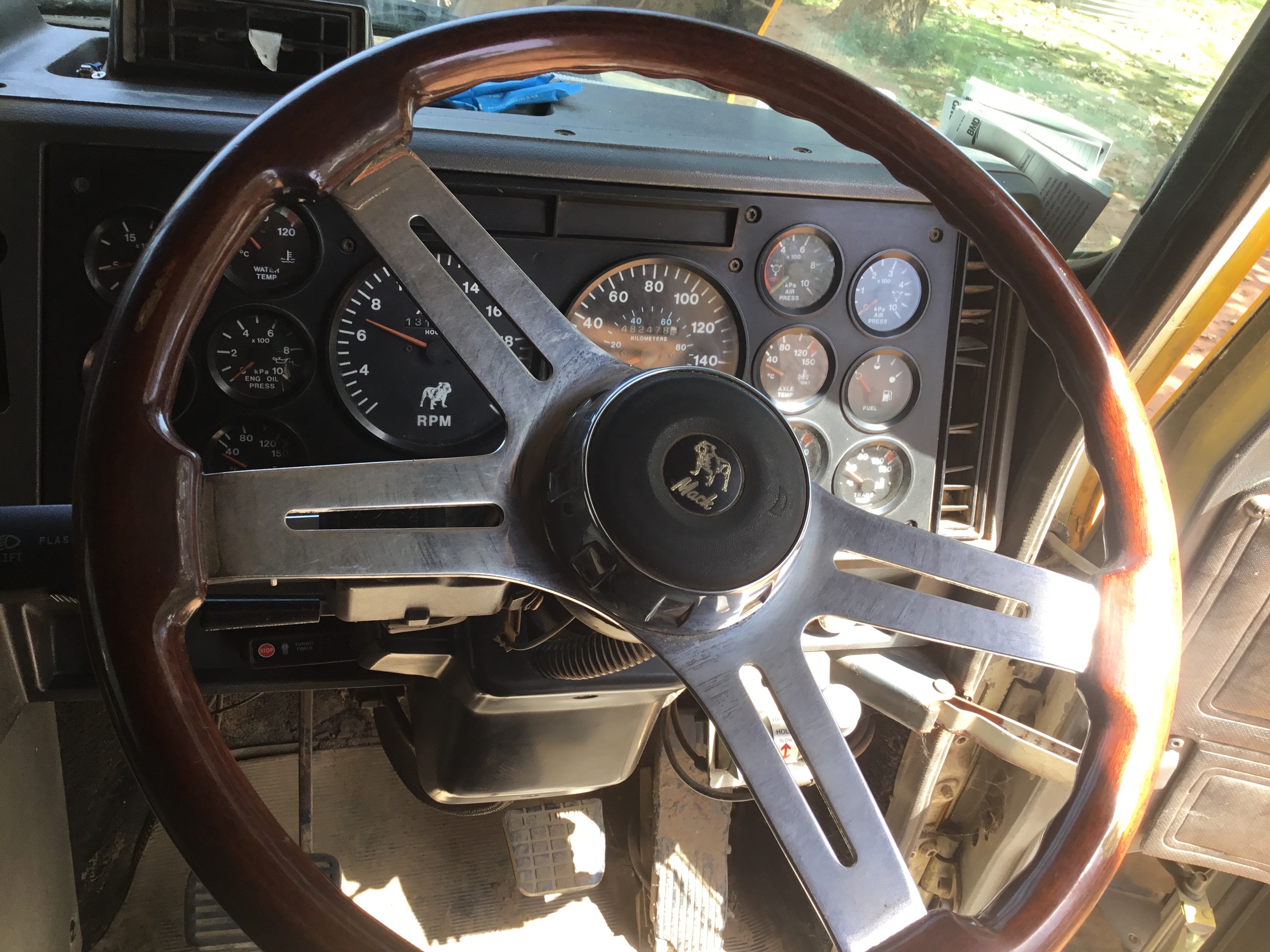 1994 MACK CHR TIPPER