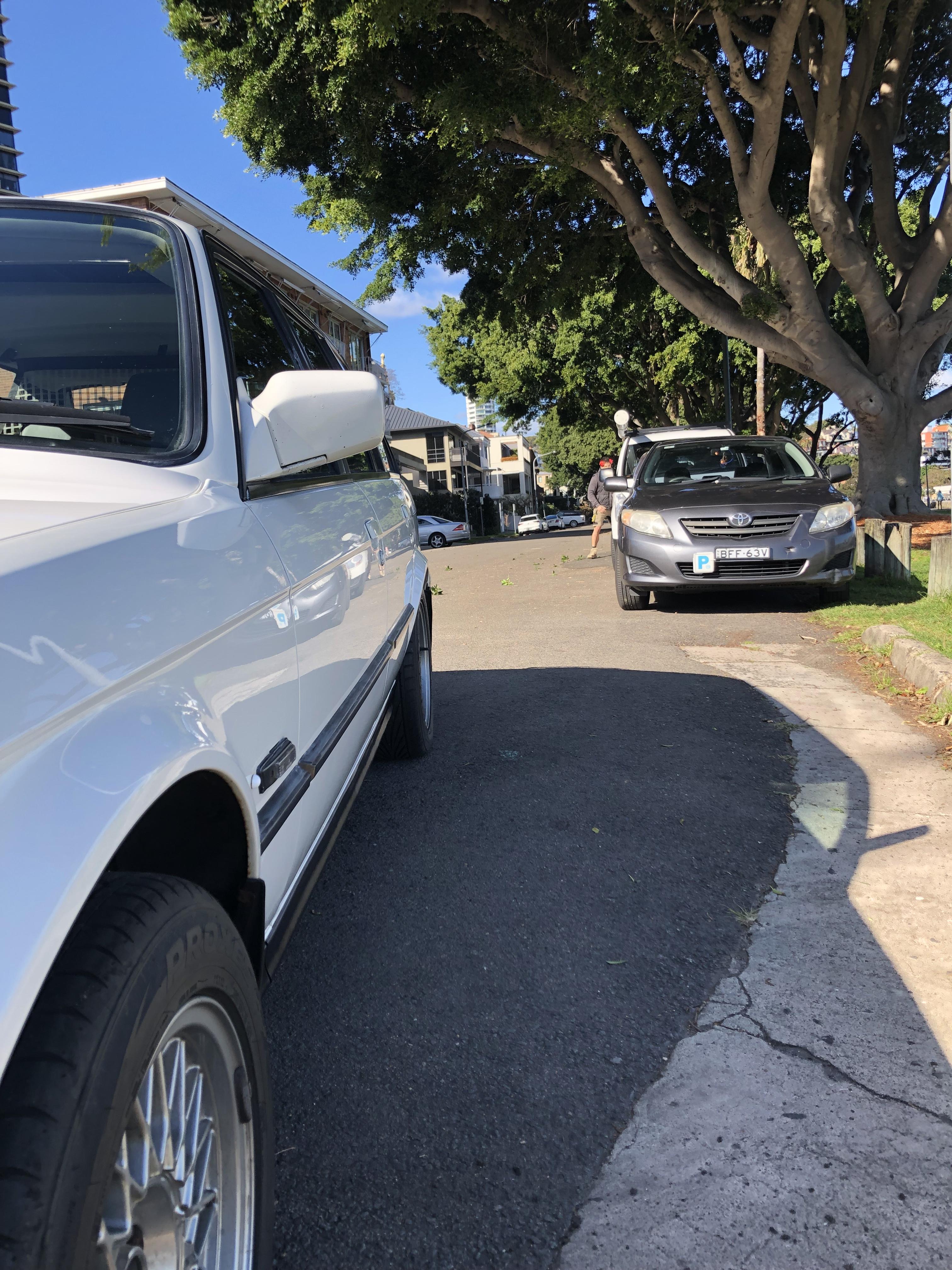1991 BMW E30 325i TOURING MANUAL SEDAN