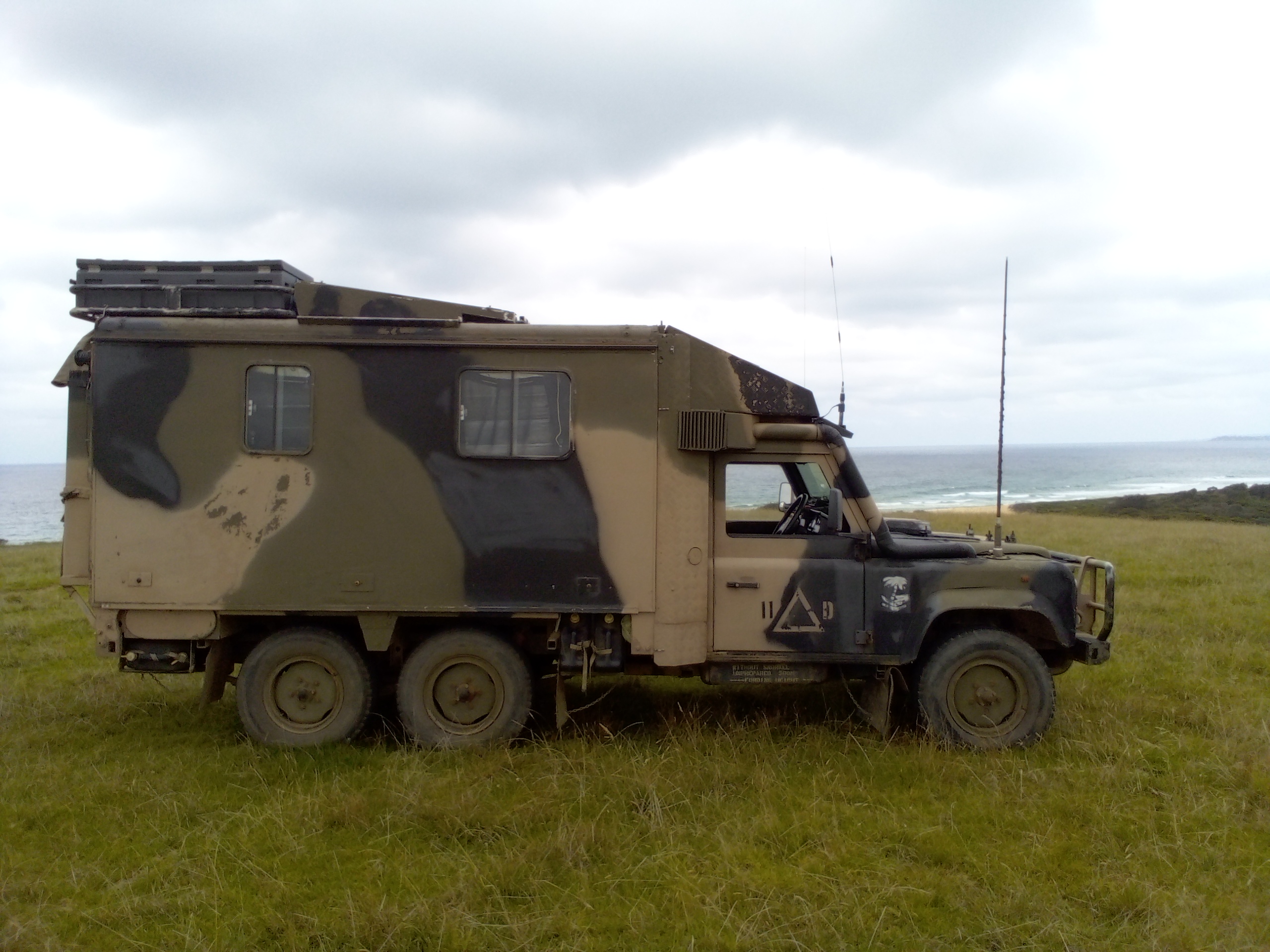 1997 LAND ROVER 6X6 PERENTE CAMPER 