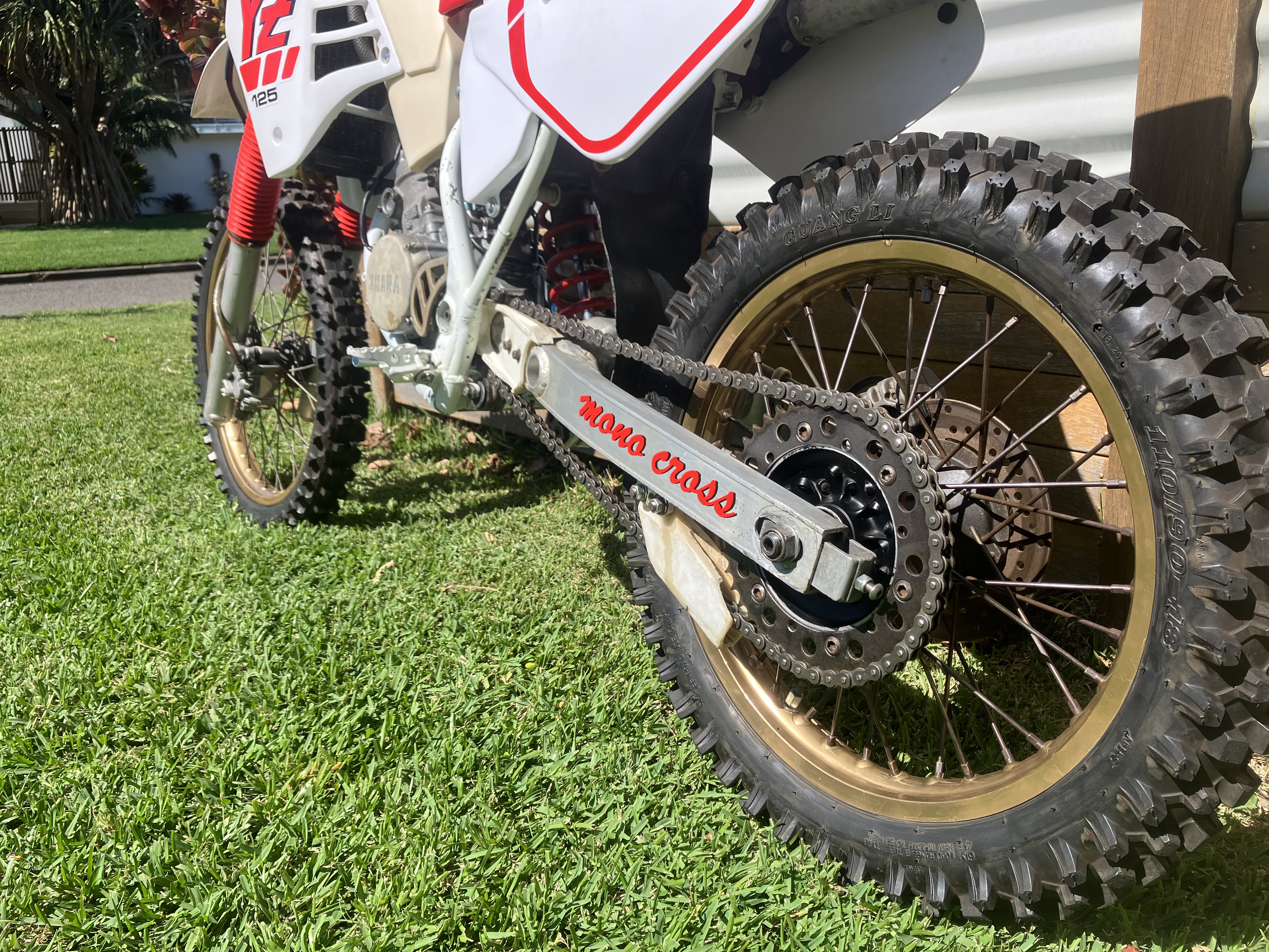 1988 YAMAHA YZ125 MOTOCROSS