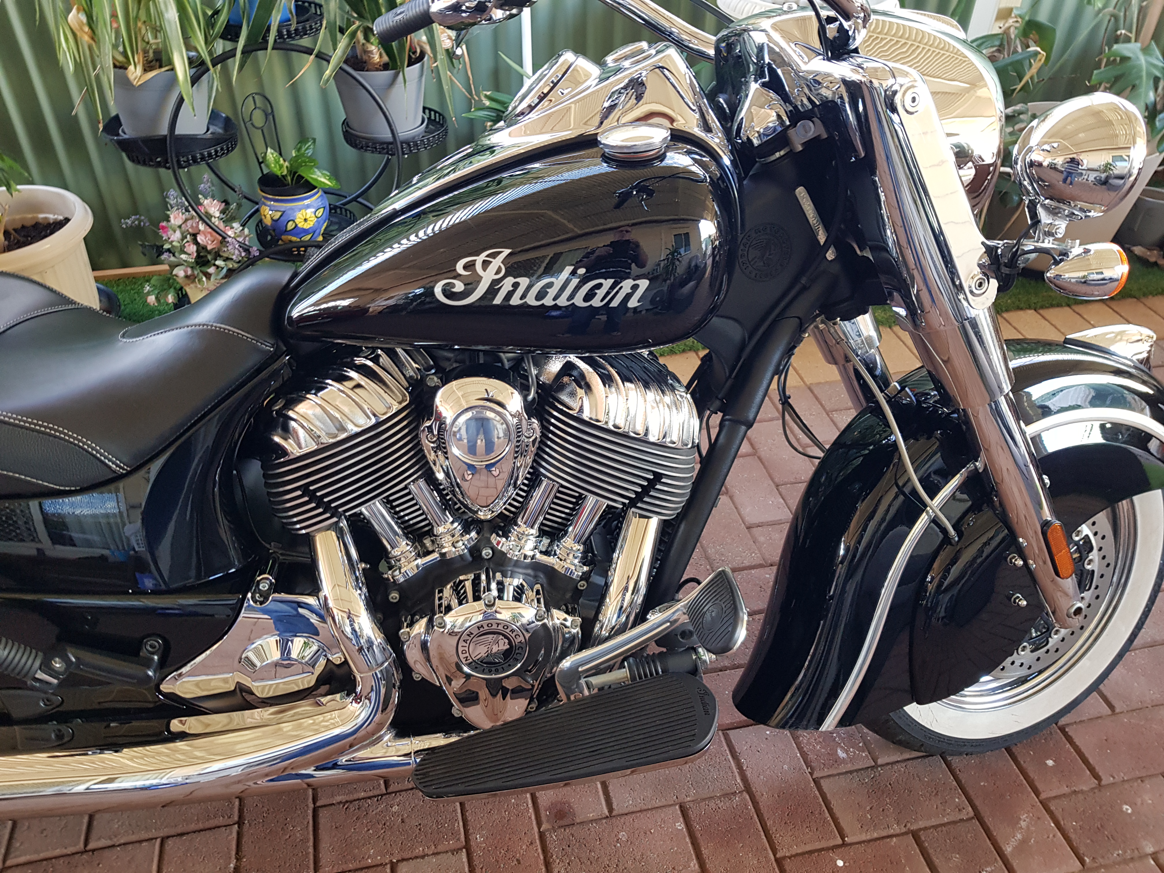 2014 INDIAN CHIEF CLASSIC CRUISER