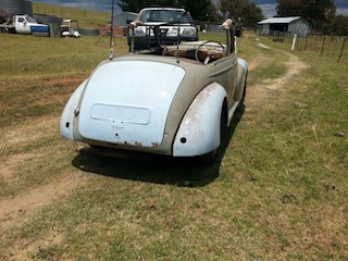 1950 MORRIS MINOR LOW LIGHT CONVERTIBLE