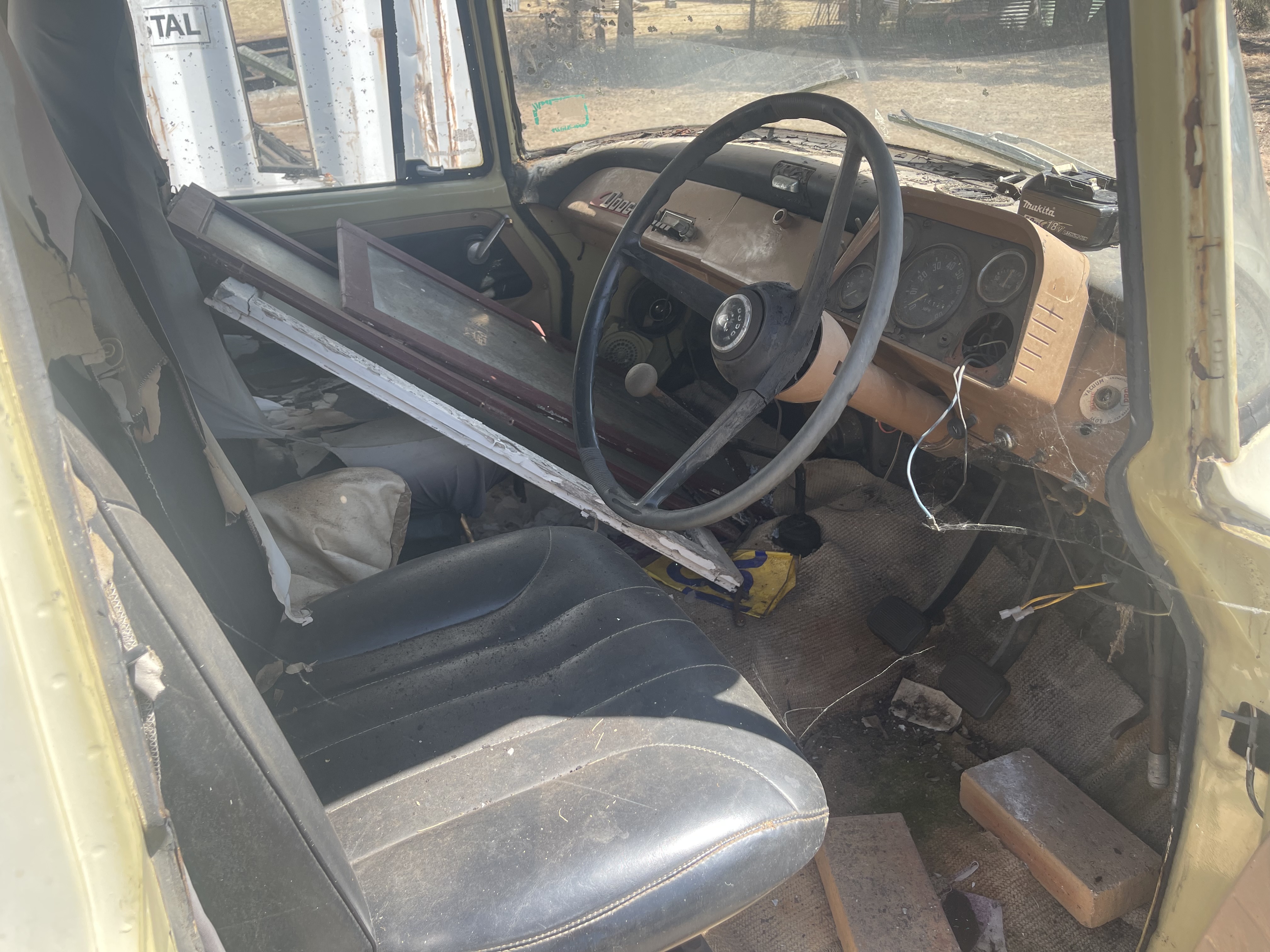 1974 DODGE AT4 TRAY