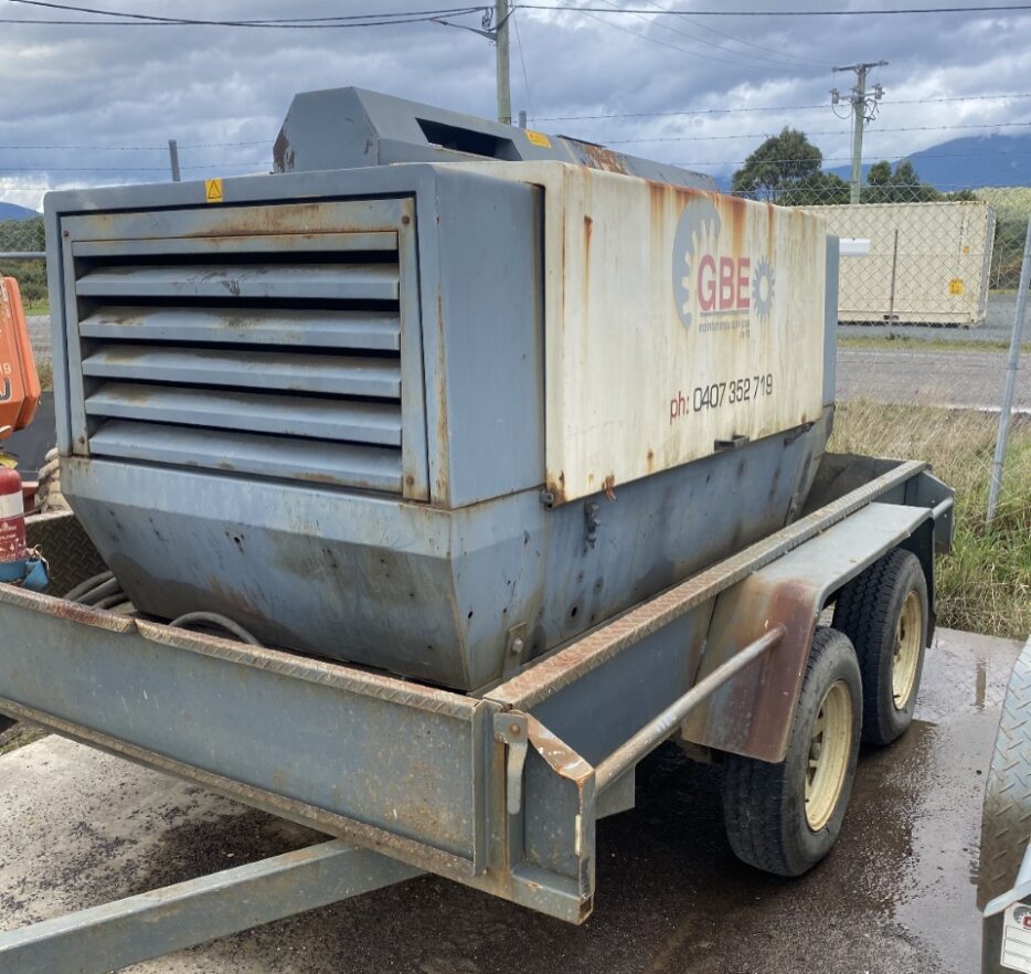 COMPRESSOR 400 CFM 