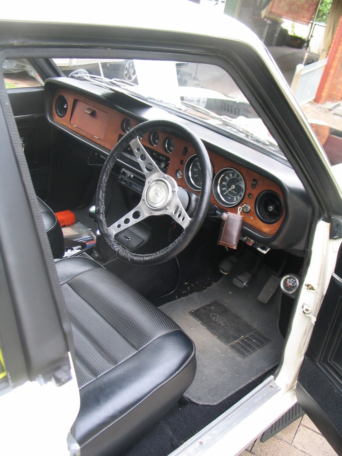1969 FORD CORTINA GTL SEDAN