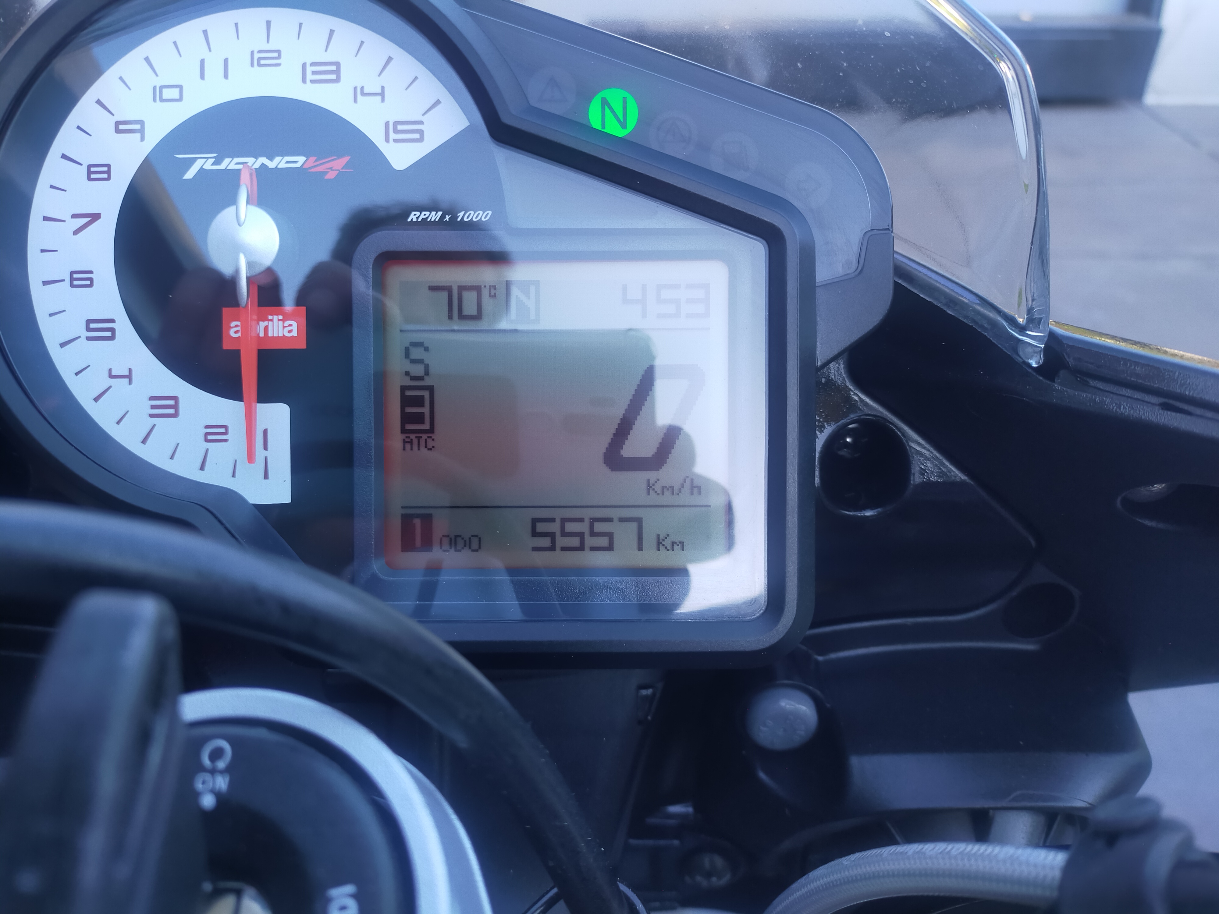 2015 APRILIA TUONO APRC ABS V4 R SPORTS