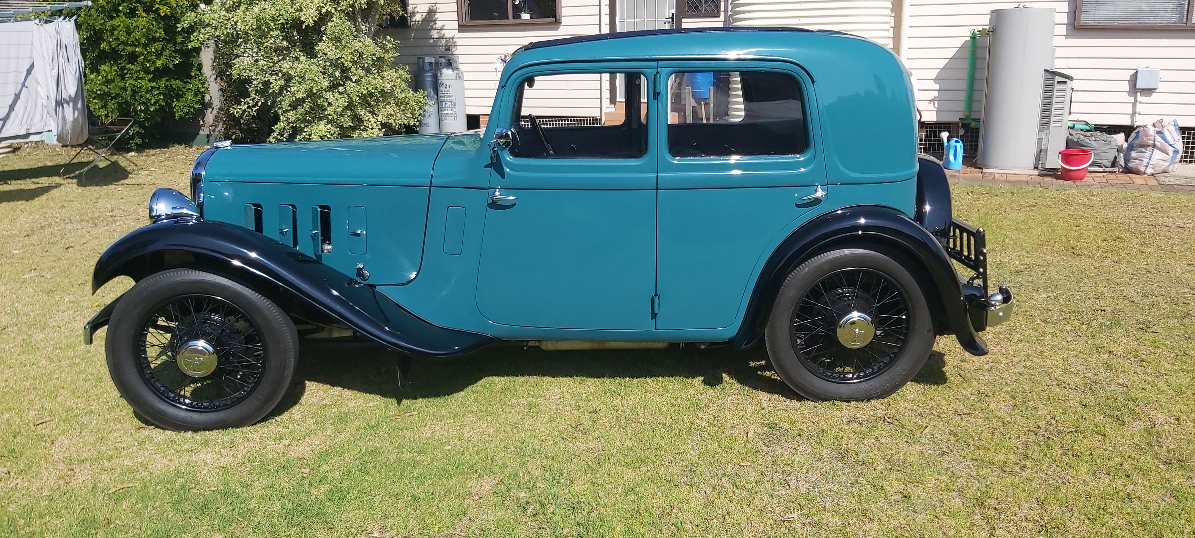 1934 AUSTIN KEMPTON 12/6 SPORTS SALOON