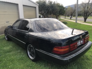 1990 TOYOTA CELSIOR 4D SEDAN 