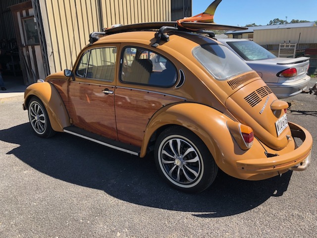 1972 VOLKSWAGEN 1600 SUPER BUG S 4 SP MANUAL 2D SEDAN