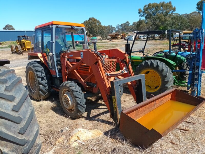 Kubota FEL Tractor