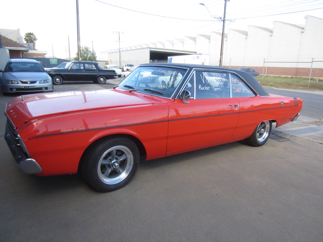 1971 CHRYSLER VALIANT VG AUTOMATIC 2D HARDTOP