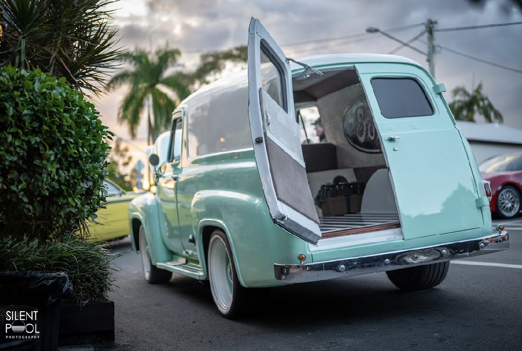 1955 FORD F100 DELIVERY VAN