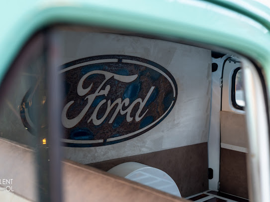 1955 FORD F100 DELIVERY VAN