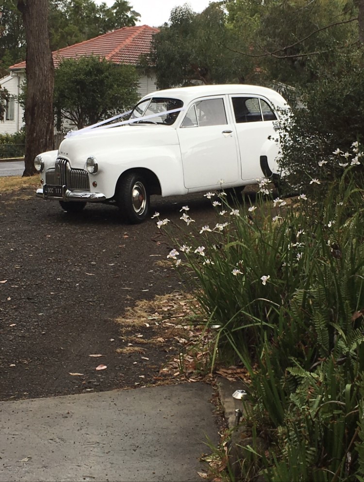 1952 HOLDEN 48-215 FX SEDAN