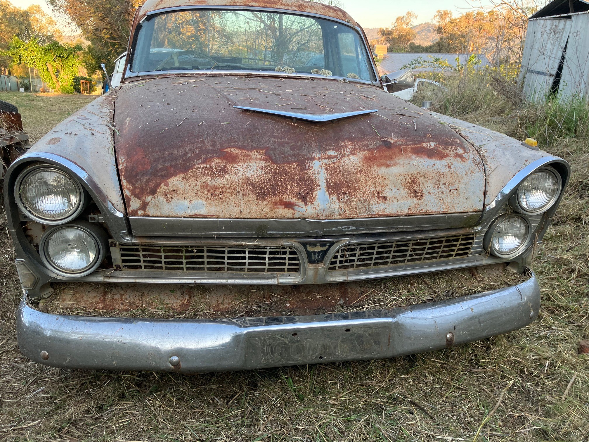 1963 CHRYSLER ROYAL 3 SP MANUAL 4D SEDAN