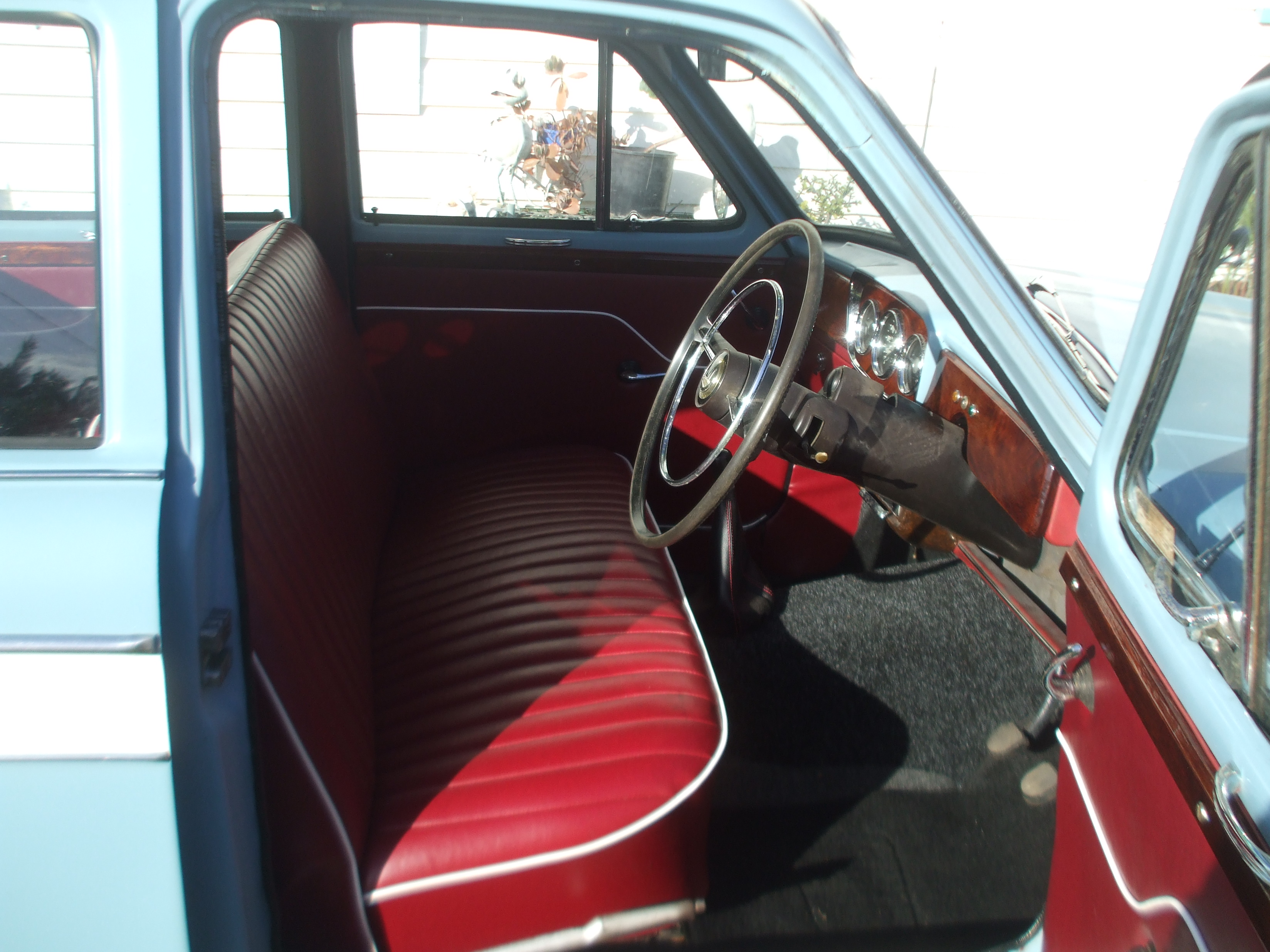1962 HILLMAN MINX DELUXE 4 SP MANUAL 4D SEDAN