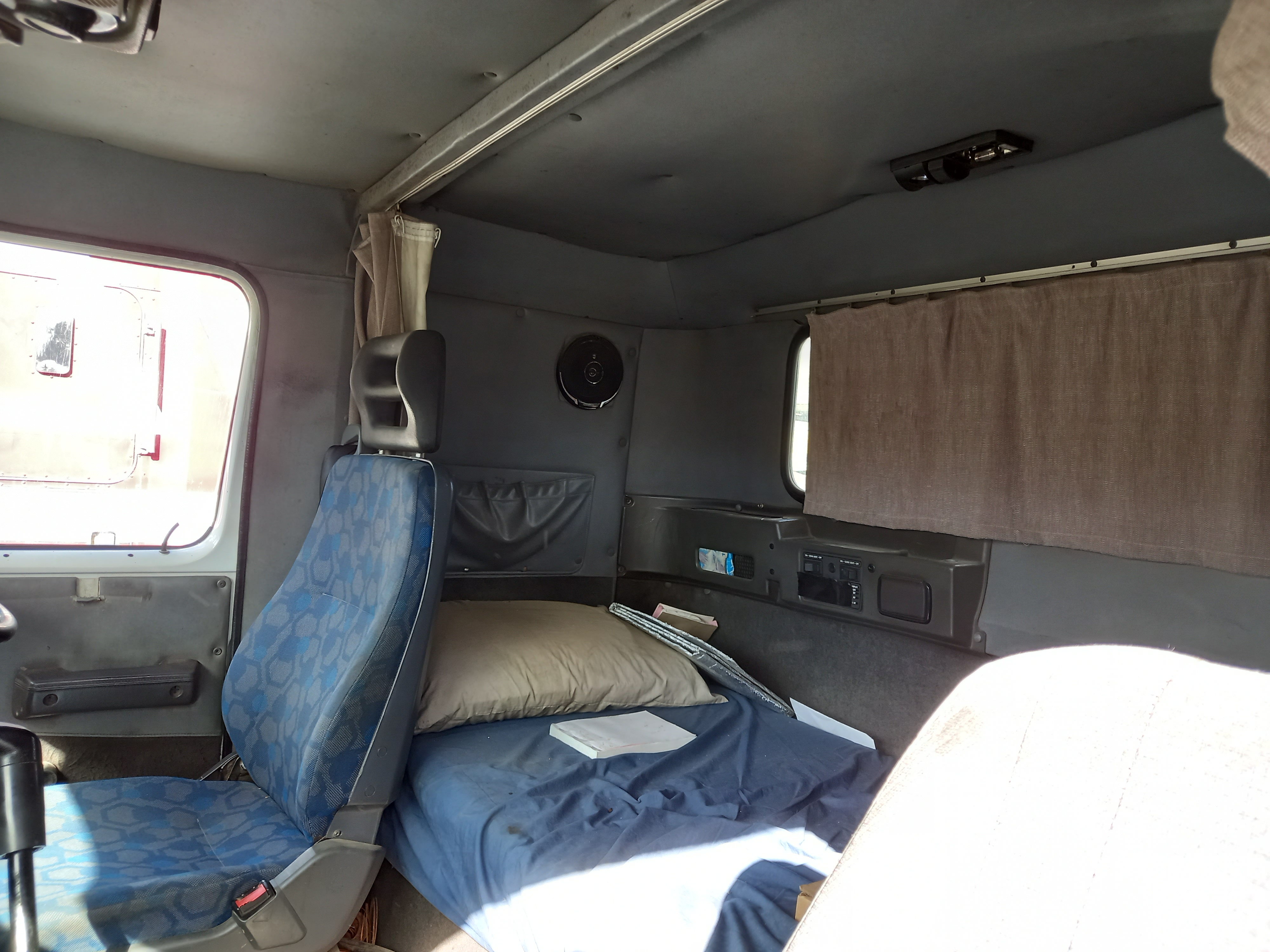 1998 INTERNATIONAL SLINE PRIME MOVER