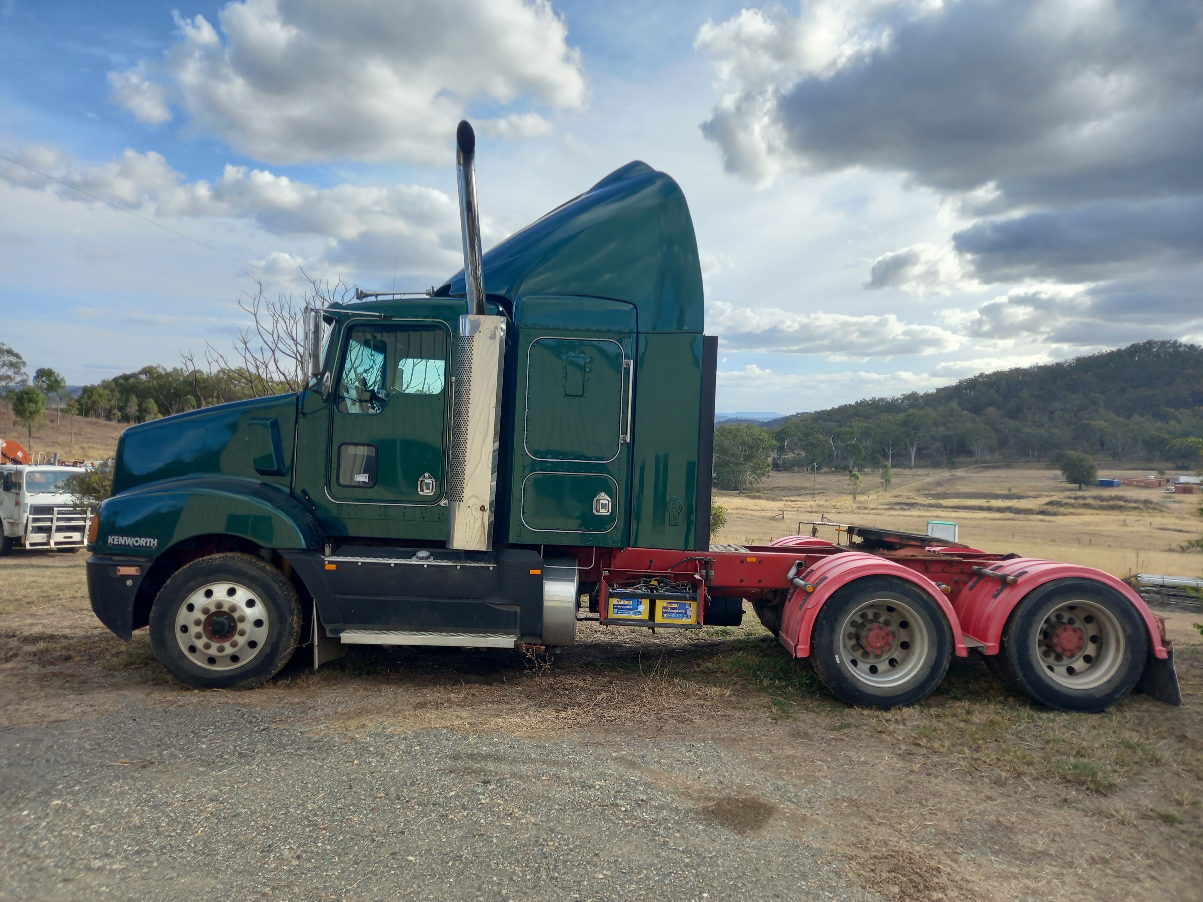 1997 KENWORTH T401 PRIME MOVER