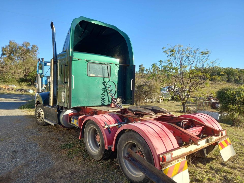 1997 KENWORTH T401 PRIME MOVER