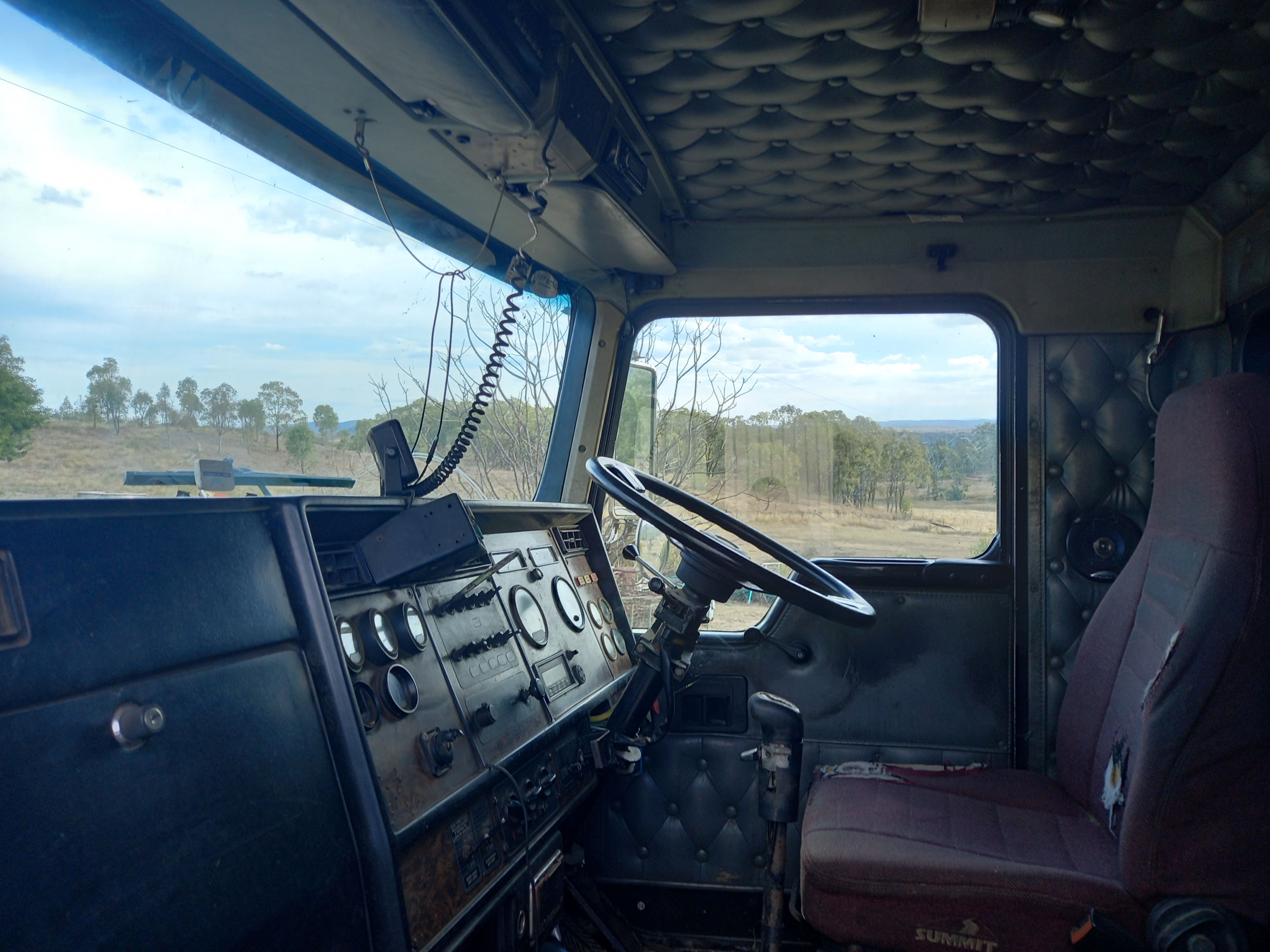 1997 KENWORTH T401 PRIME MOVER