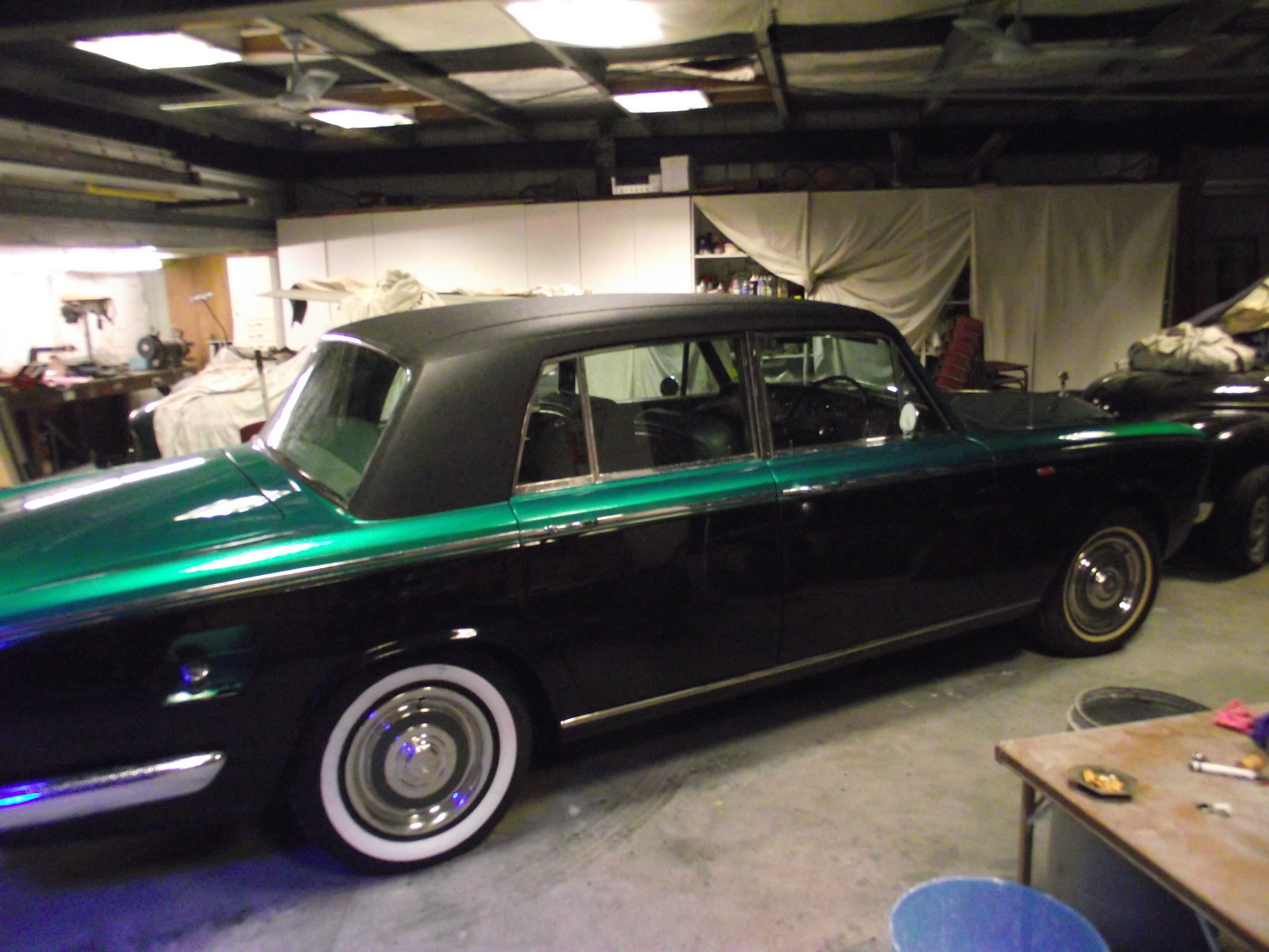 1967 ROLLS-ROYCE SILVER SHADOW 4D SEDAN