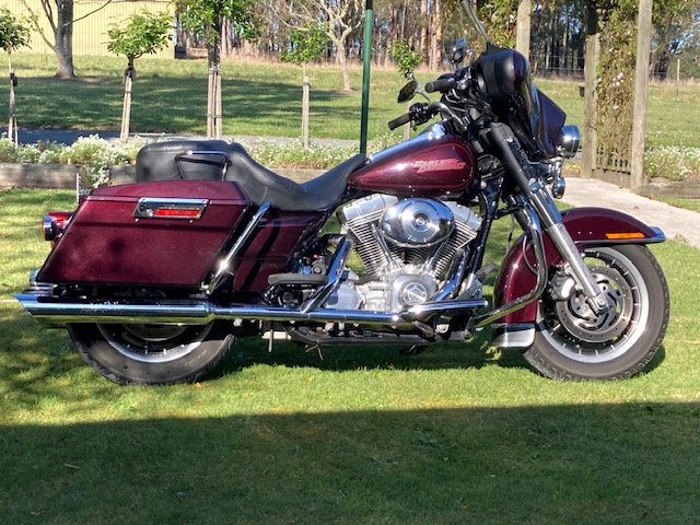 2005 HARLEY-DAVIDSON FLHT ELECTRA GLIDE CRUISER 
