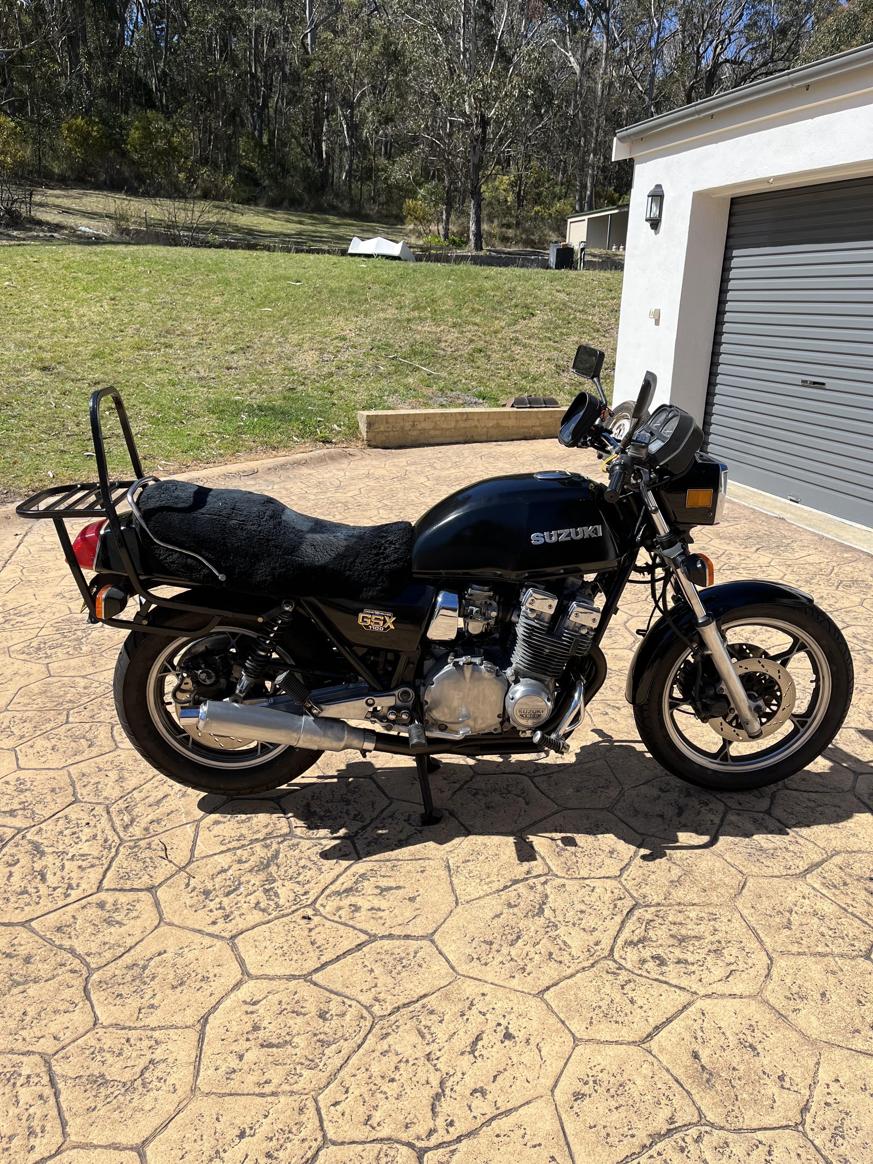 1980 SUZUKI GSX1100E ROAD
