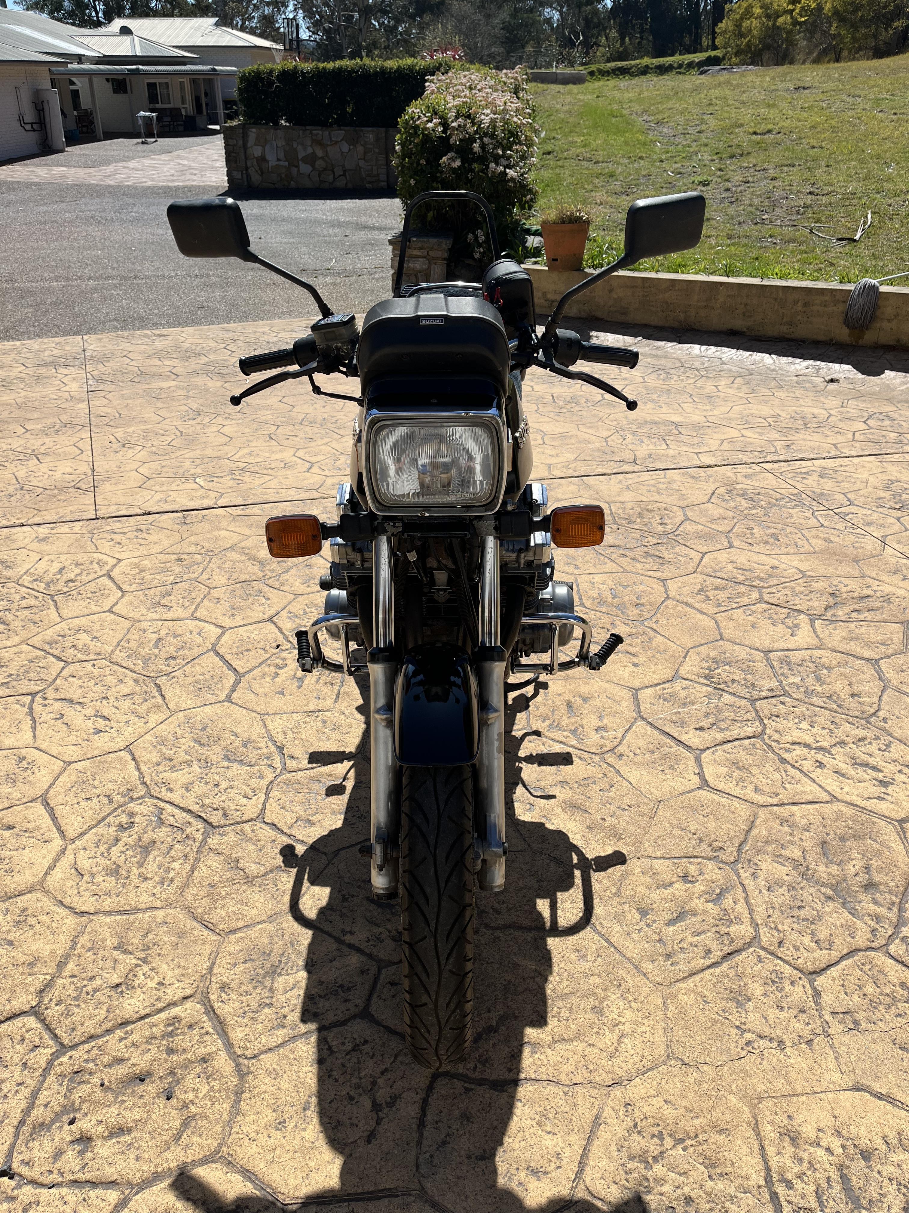 1980 SUZUKI GSX1100E ROAD