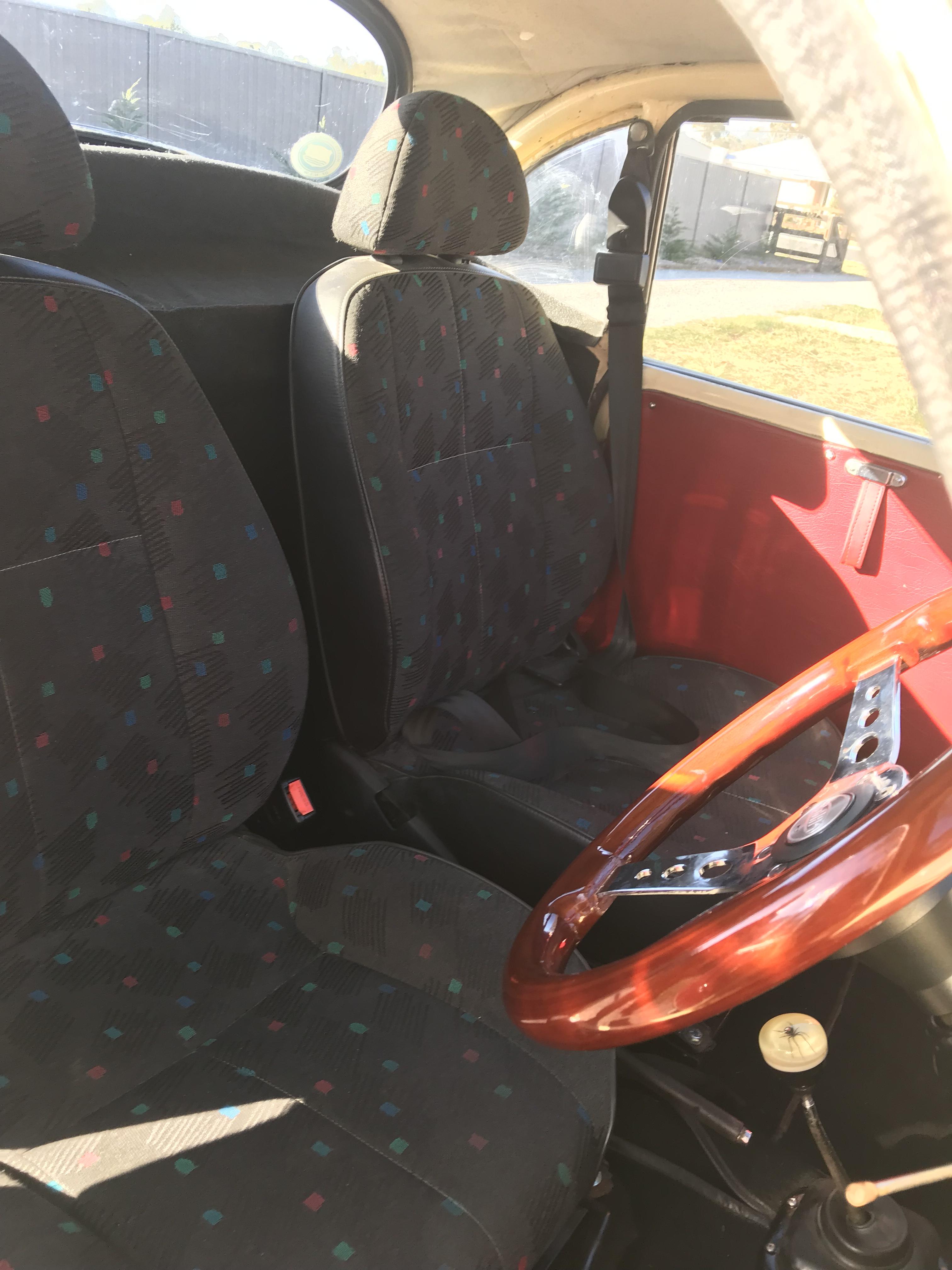 1960 MORRIS MINOR COUPE