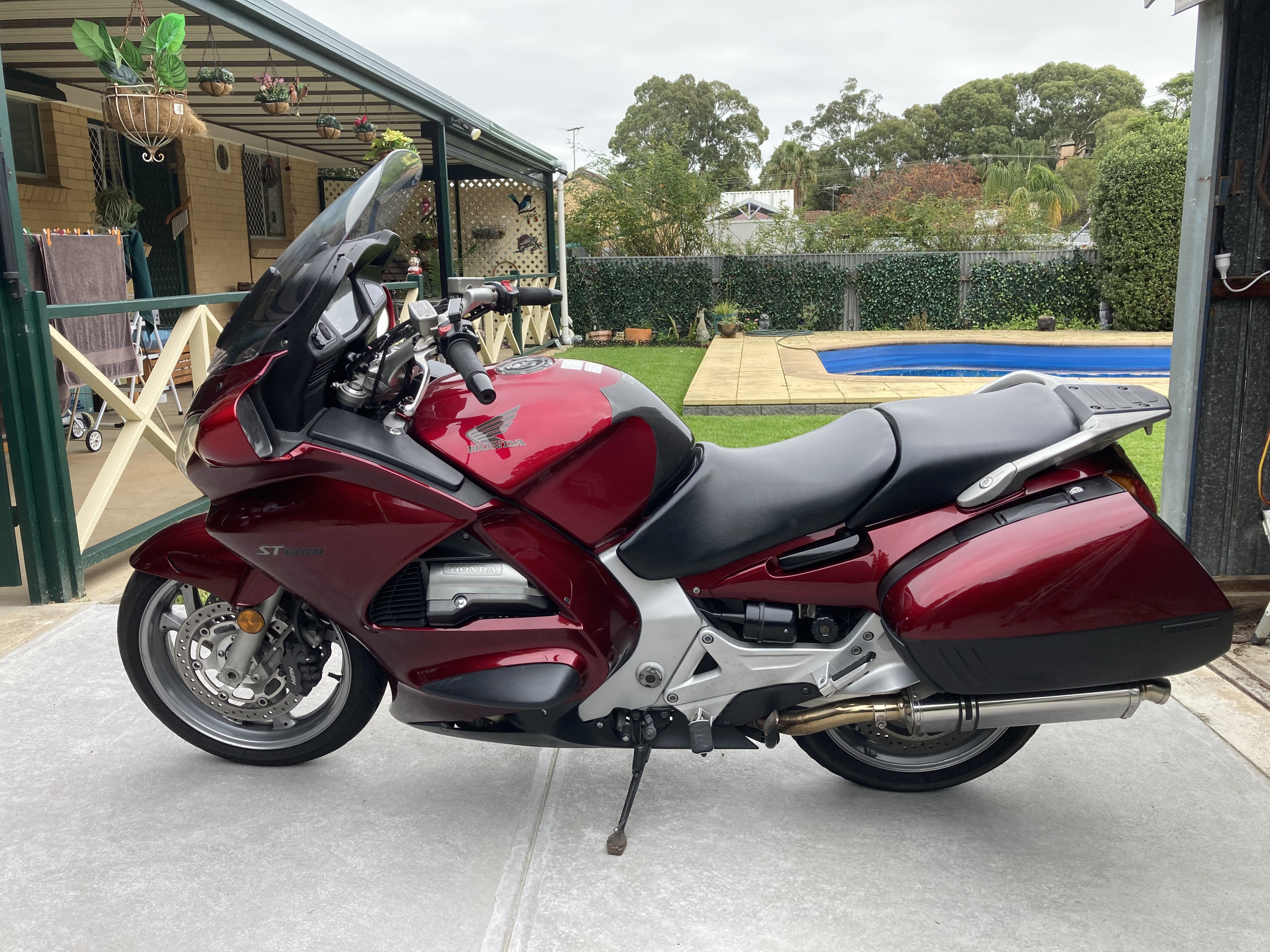 2005 HONDA ST1300 ROAD