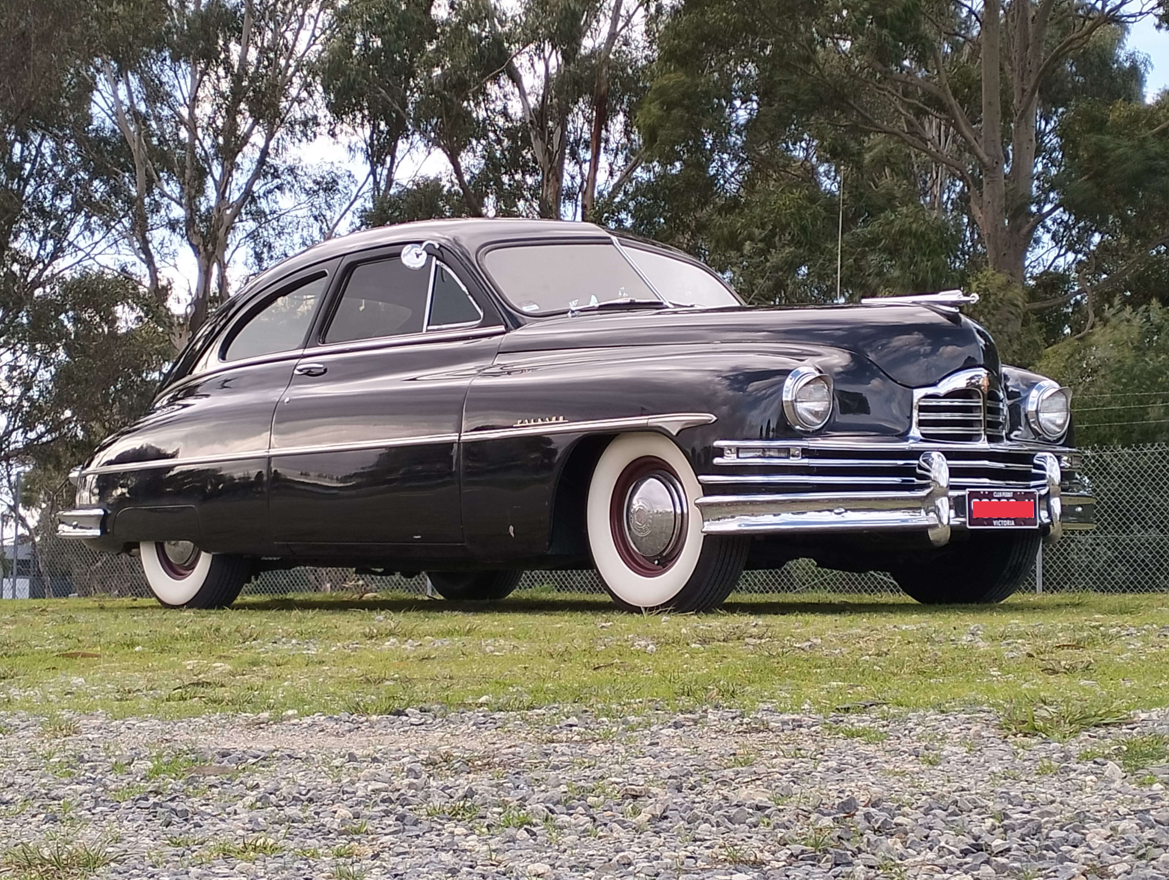 1949 PACKARD DELUXE 8 SEDAN