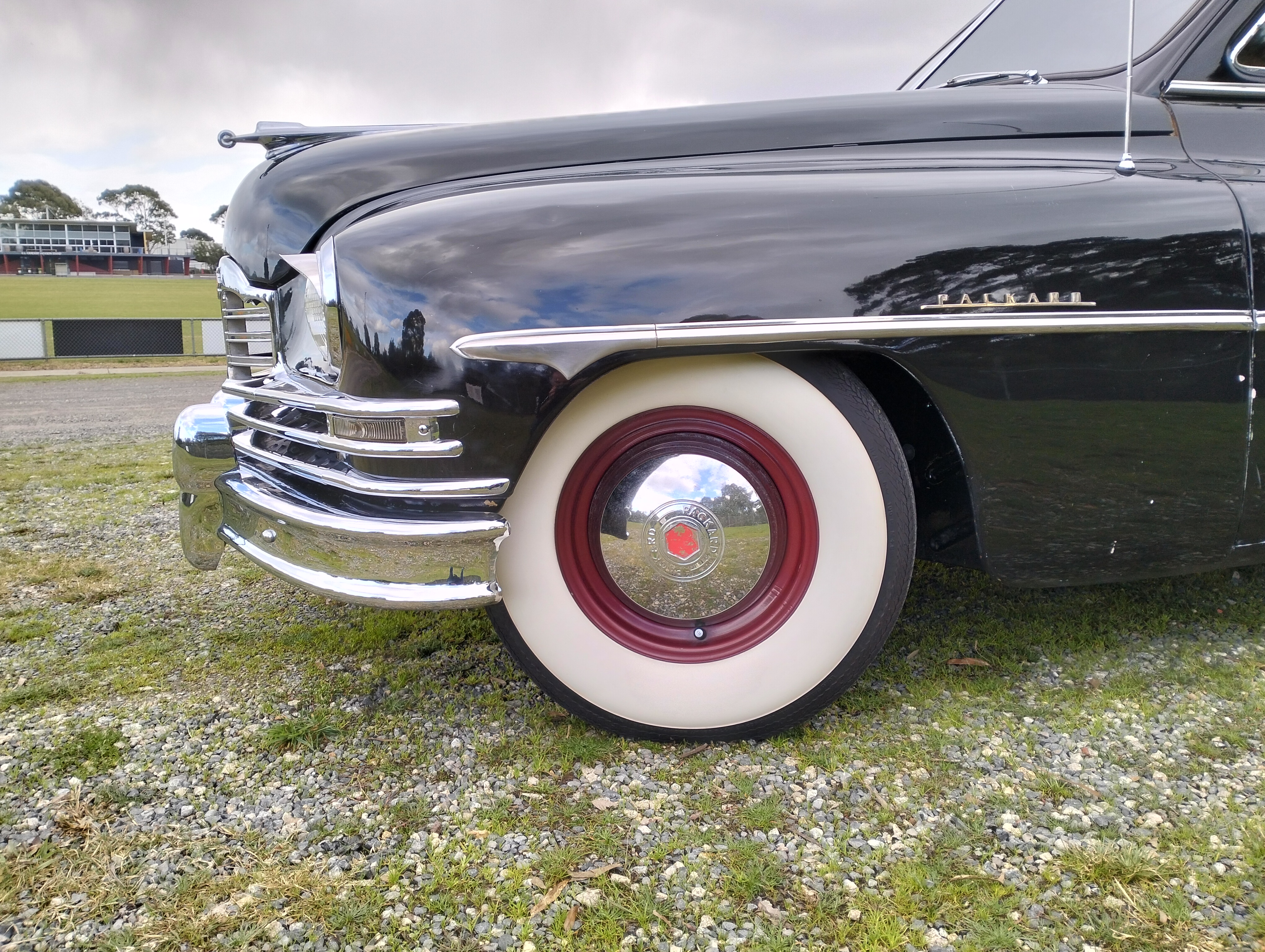 1949 PACKARD DELUXE 8 SEDAN