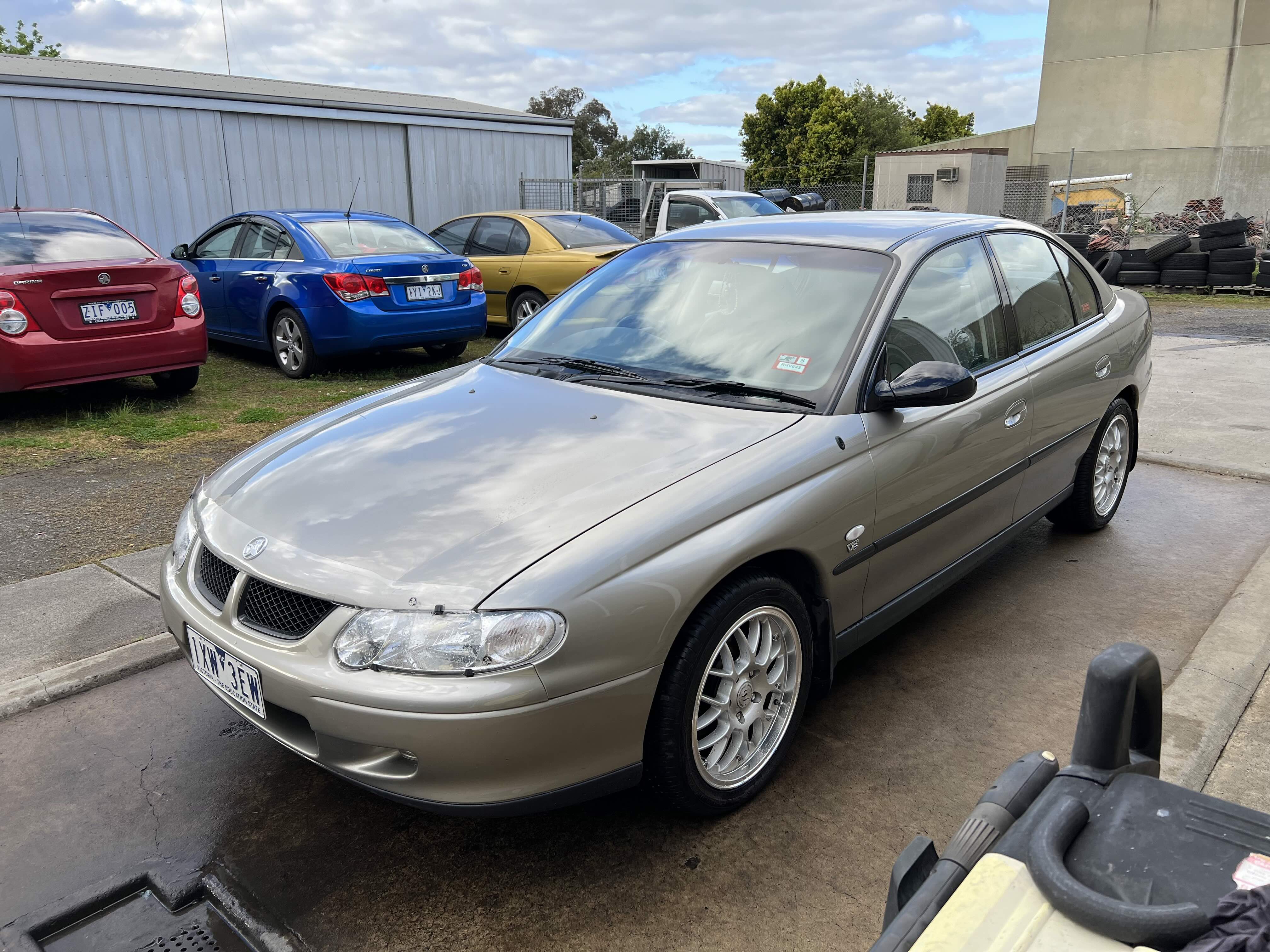 2002 HOLDEN COMMODORE VXII EXECUTIVE 4 SP AUTOMATIC 4D SEDAN